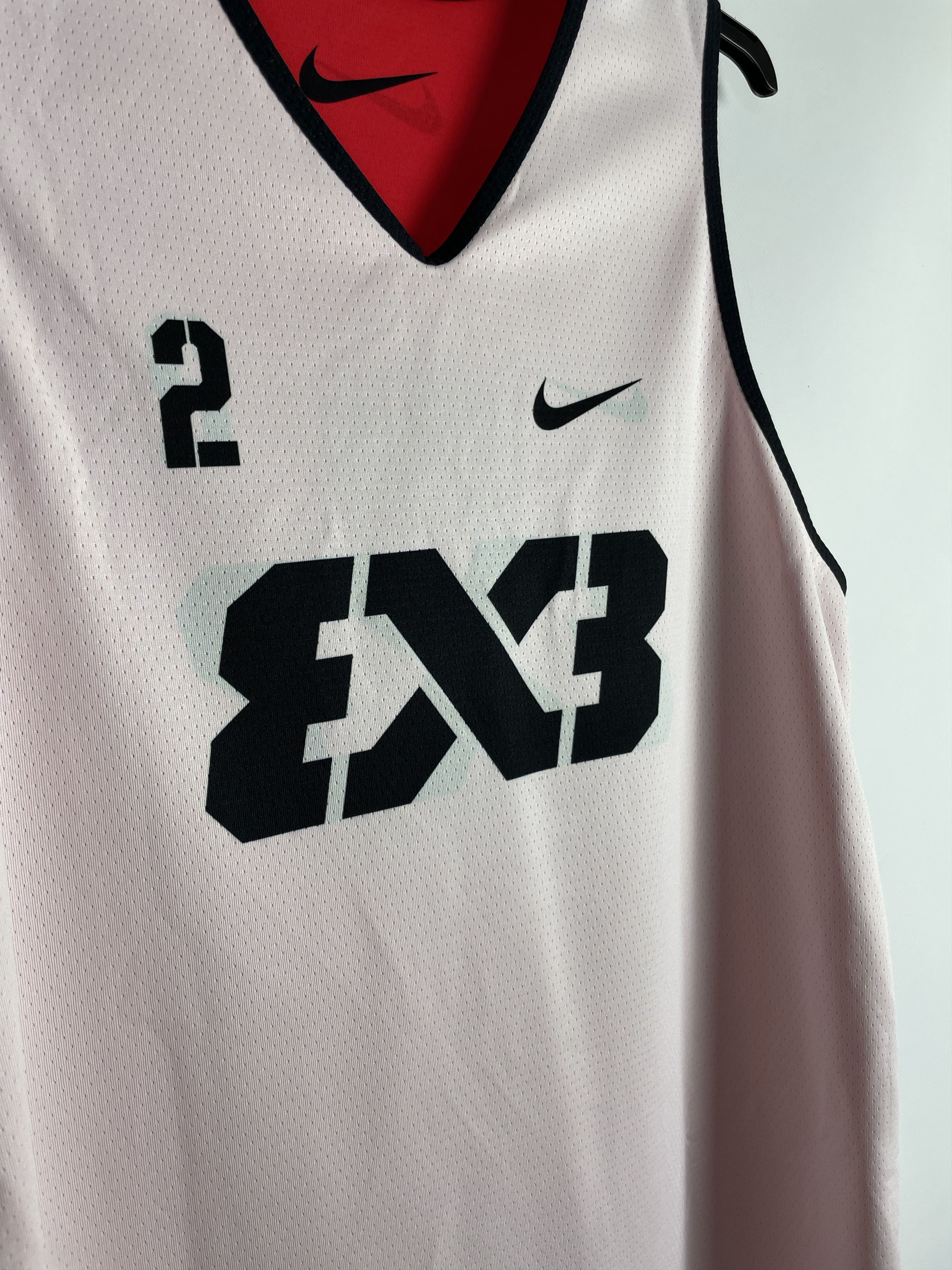 Nike Nike Team 3x3 Reversible Basketball Jersey Size US L / EU 52-54 / 3 - 11 Thumbnail