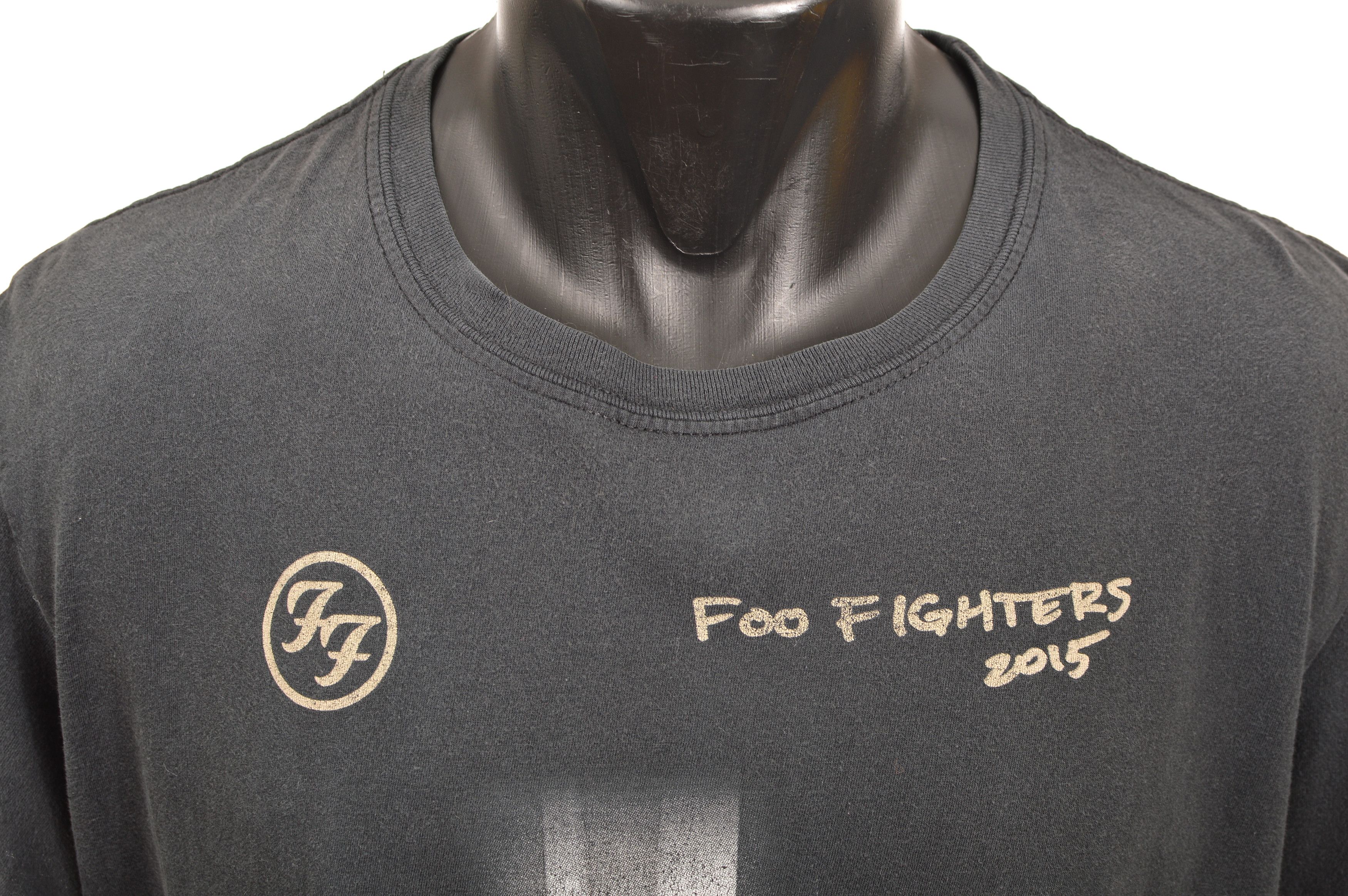 Vintage DDP Sun Faded Gildan Foo Fighters Broken Leg 2015 T-Shirt Size US L / EU 52-54 / 3 - 2 Thumbnail