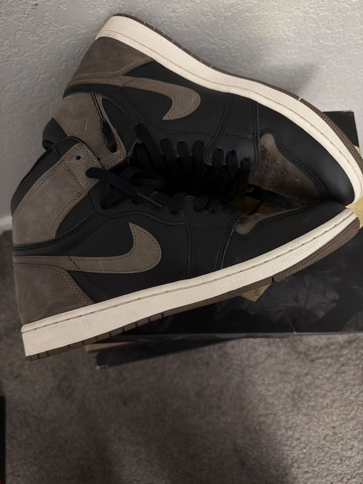Jordan Brand Jordan 1 PALOMINO Size US 10 / EU 43 - 3 Thumbnail