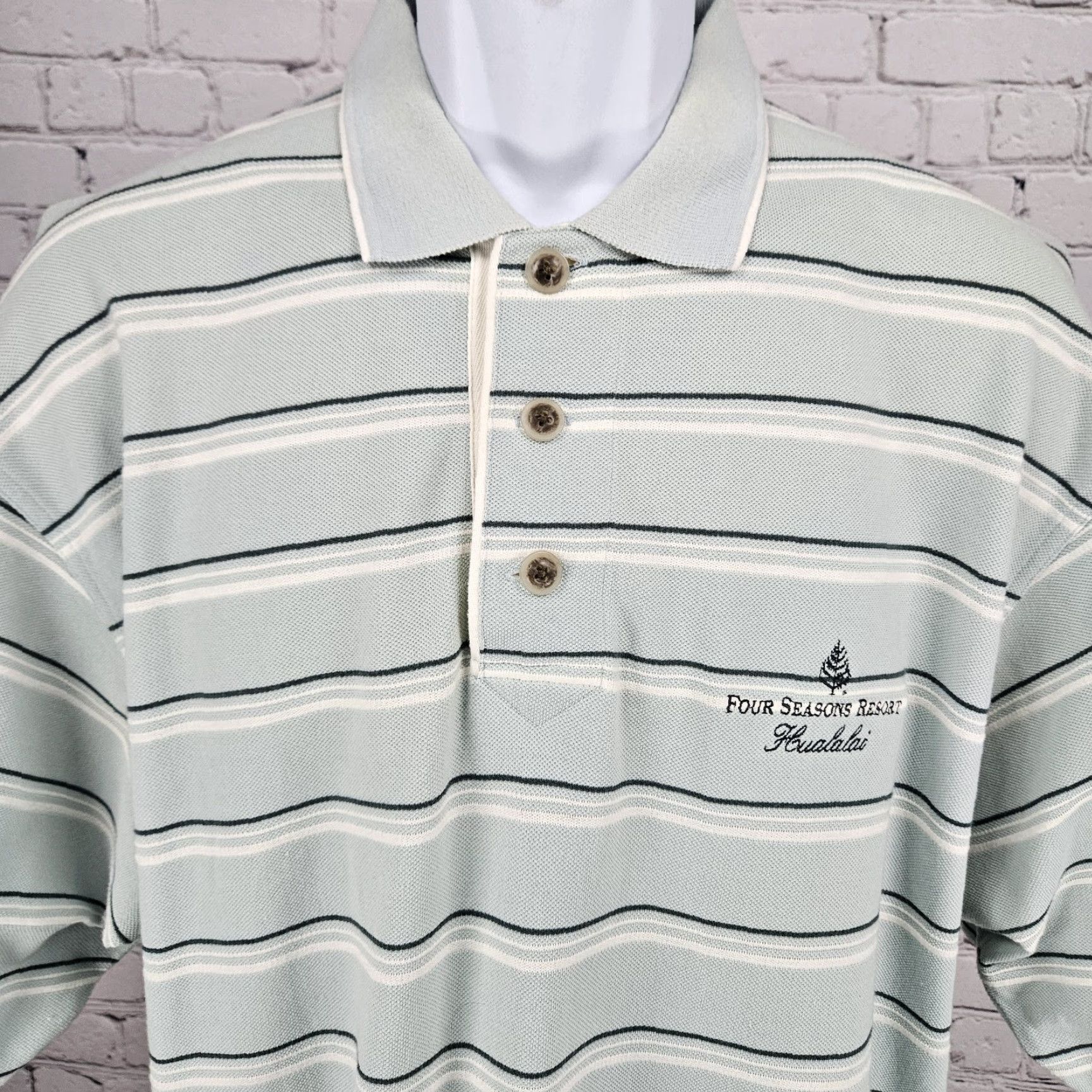 Cutter & Buck Cutter & Buck Four Seasons Resort Hualalai Blue Short Sleeve Polo L Casual Shirt Men Size US L / EU 52-54 / 3 - 5 Thumbnail