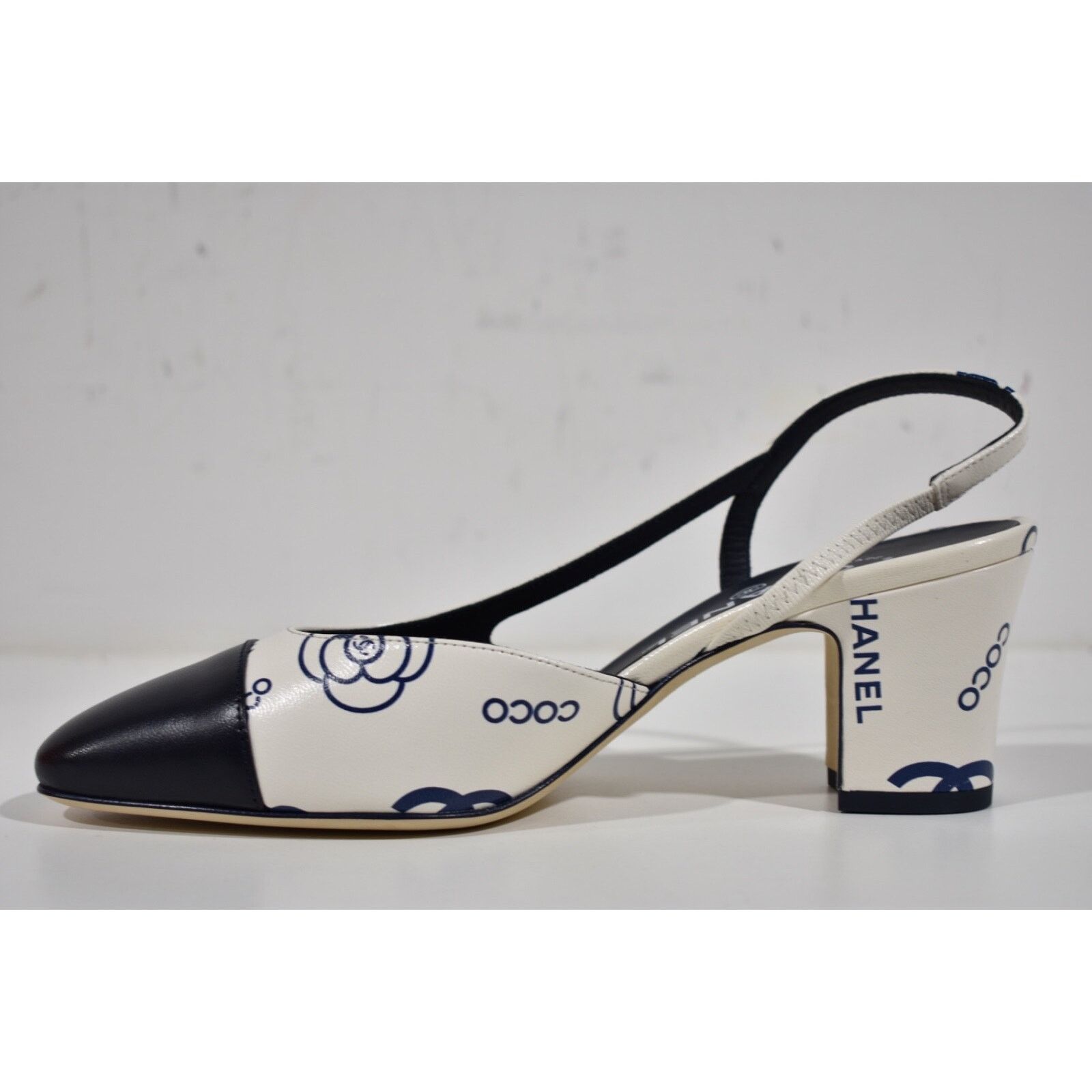Chanel 23P Mademoiselle Coco Sling CC Logo Slingback Sandal Heel 40 Size US 10 / IT 40 - 7 Thumbnail
