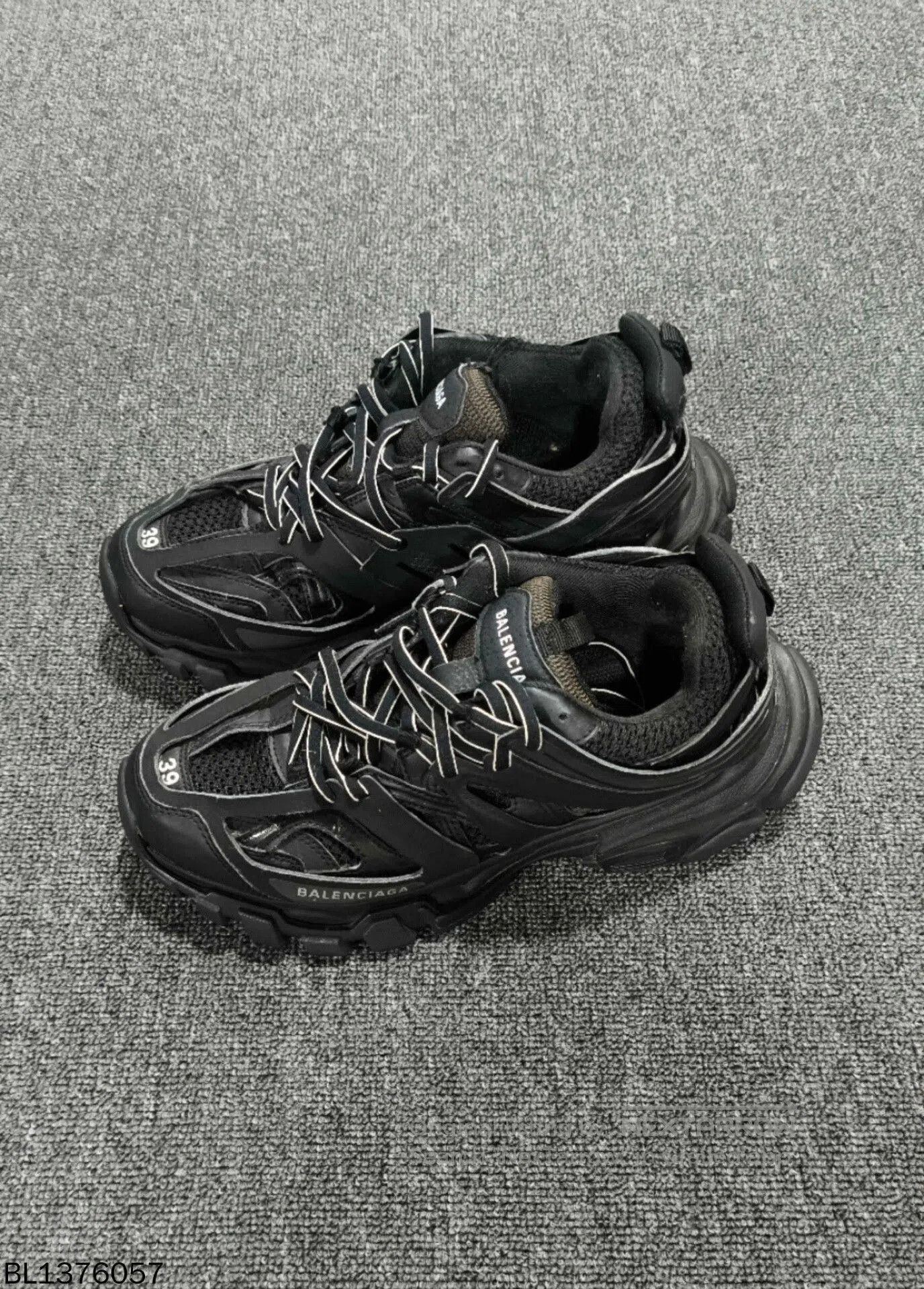 Balenciaga Balenciaga Track Dad Shoes. Size US 8 / IT 38 - 1 Thumbnail