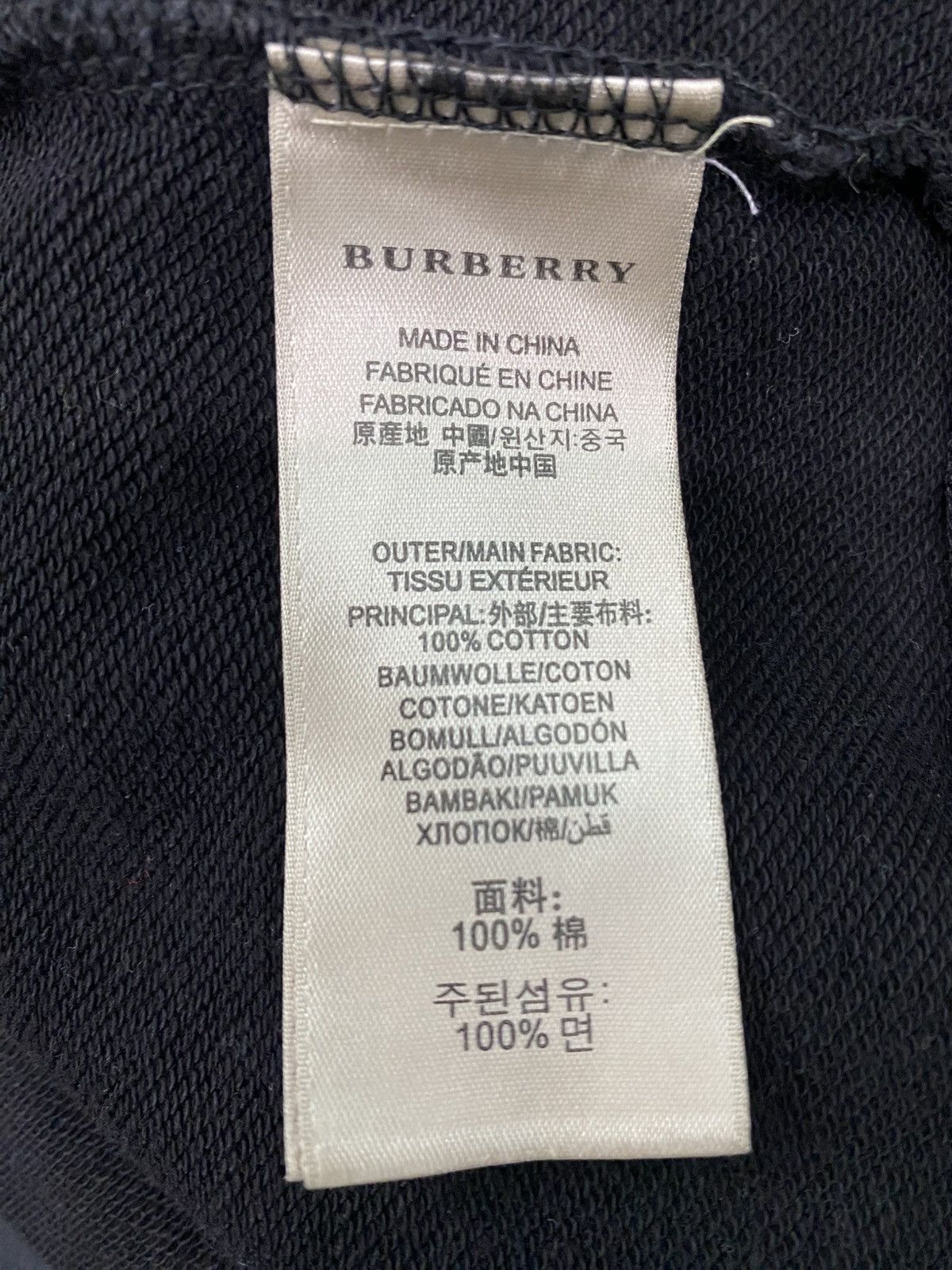 Burberry Burberry Hoodies big logo (code:D) Size US M / EU 48-50 / 2 - 6 Thumbnail
