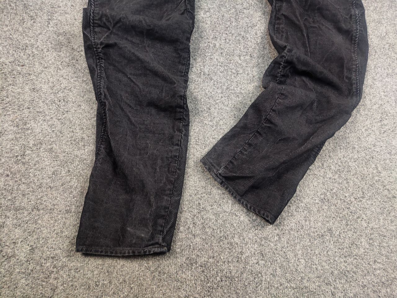 G-Star Vintage G Star Raw Arc 3D Loose Tapered Corduroy Black Pants Size US 30 / EU 46 - 4 Thumbnail