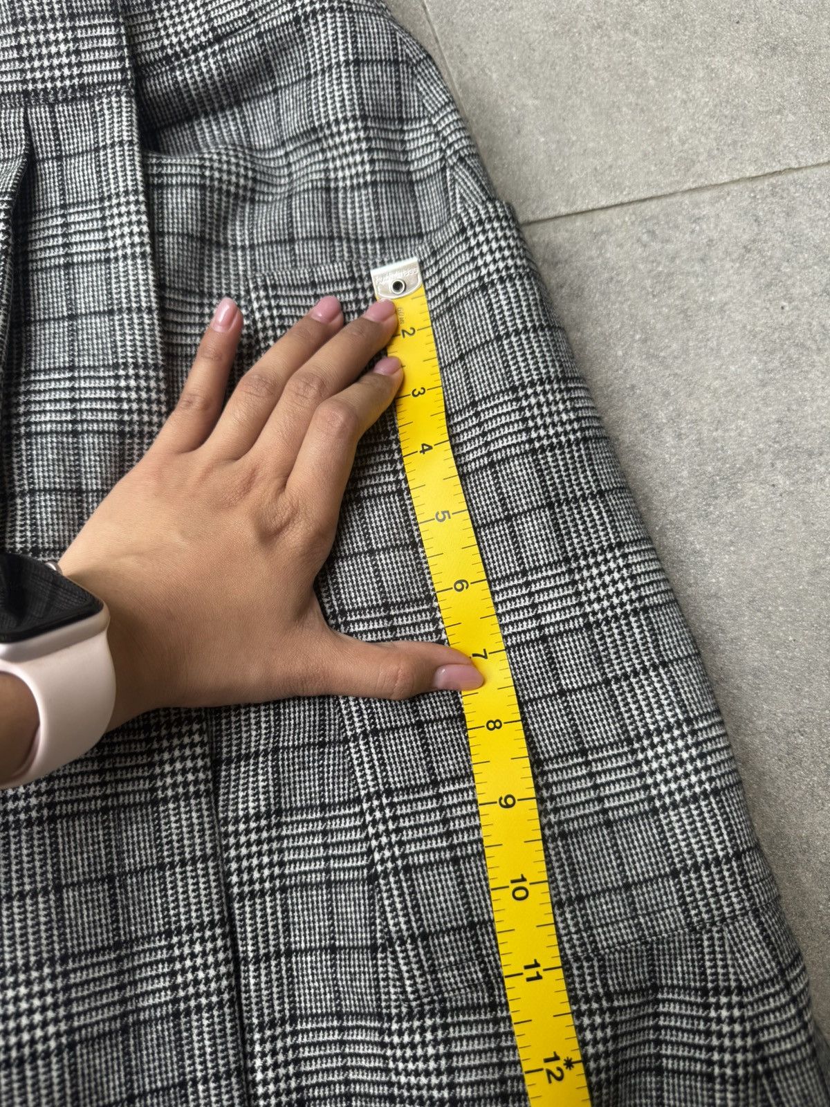Celine Celine Mid Length Skirt size 36 Size 28" / US 6 / IT 42 - 9 Thumbnail