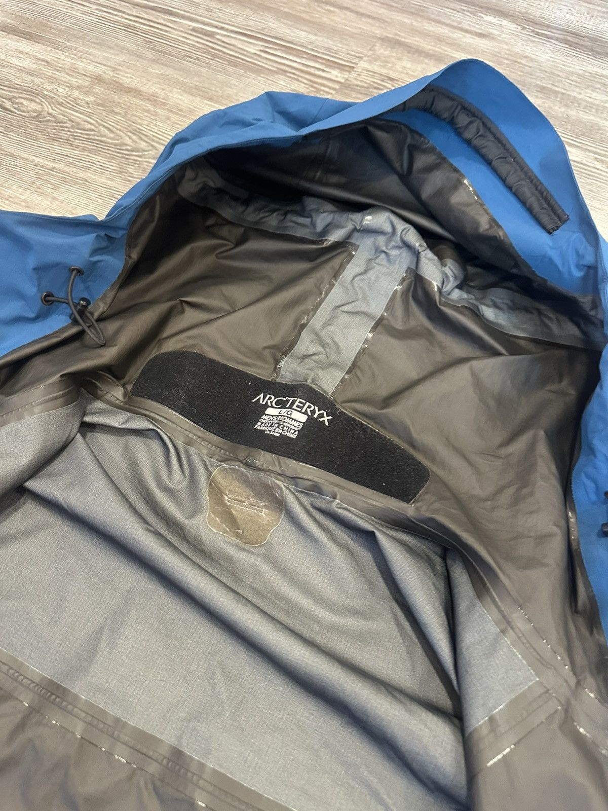 Arc'teryx Vintage Mens Arcteryx Alpha Gore-tex Jacket size L Size US L / EU 52-54 / 3 - 11 Thumbnail