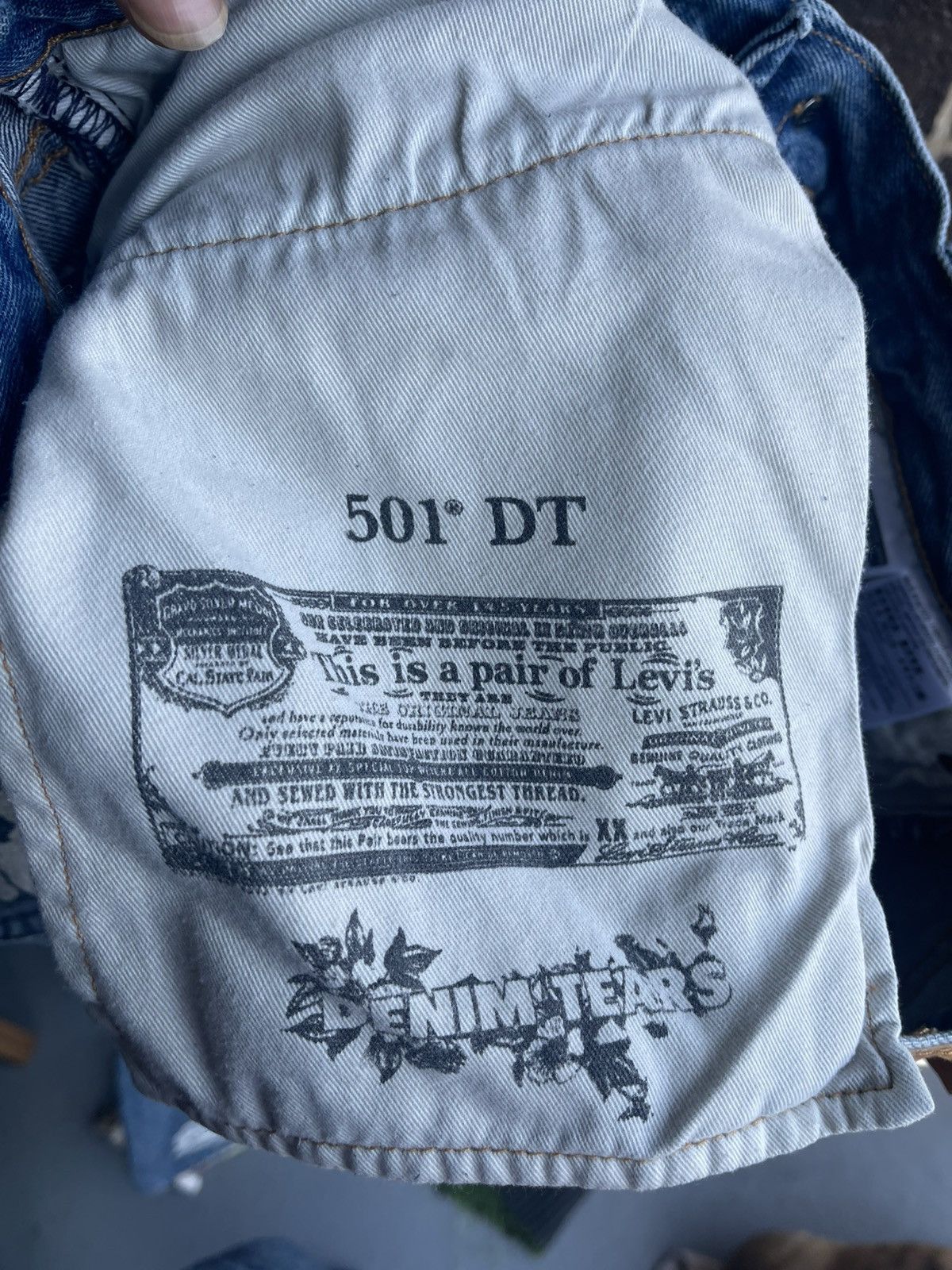 DENIM TEARS × Levi's Denim Tears x Levi’s 501 Denim Jeans sz32x32 Size US 32 / EU 48 - 5 Thumbnail