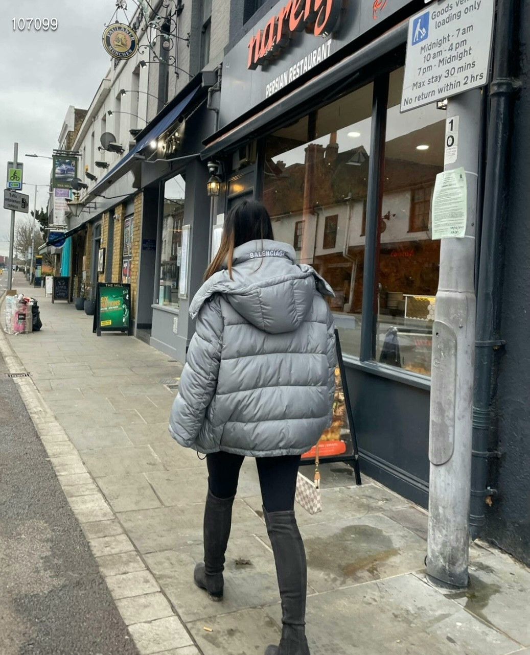Balenciaga Balenciaga grey reflective down jacket 2501-Nextarrow Size XXL / US 16-18 / IT 52-54 - 6 Thumbnail