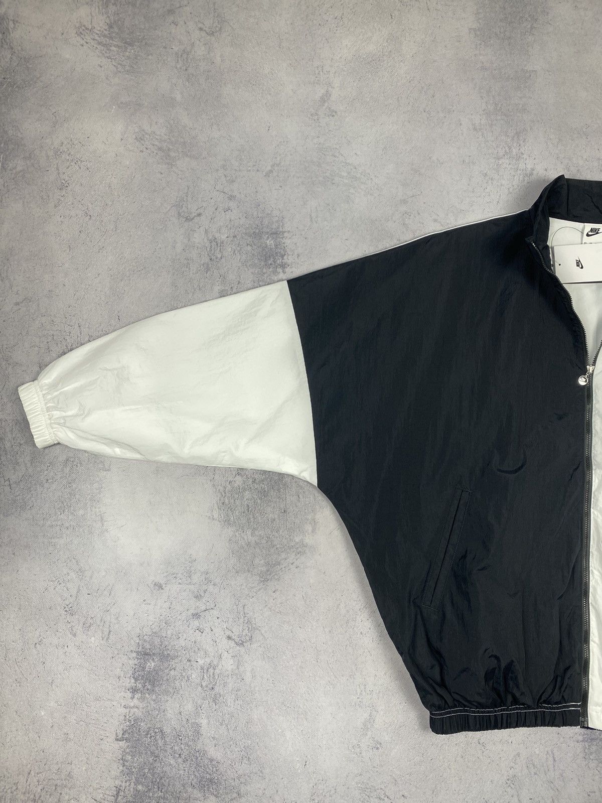Nike New Nike Swoosh Big Logo Nylon Y2K Drill Jacket Bomber Size S / US 4 / IT 40 - 10 Thumbnail