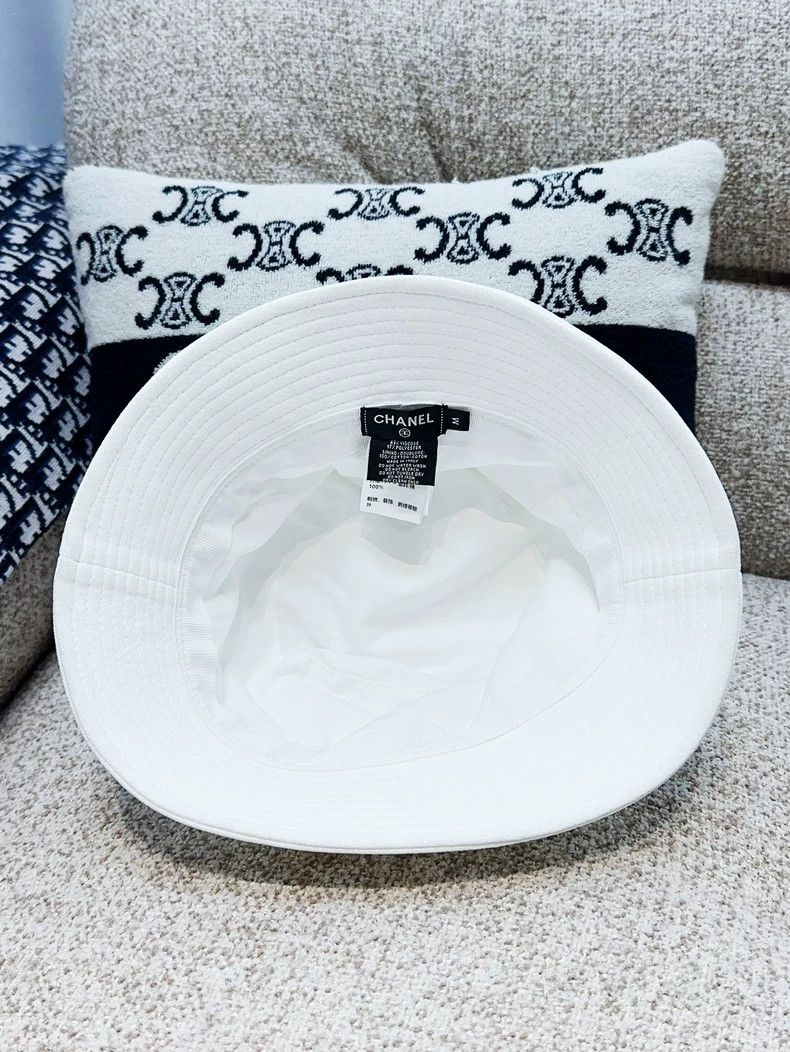 Chanel Chanel SizeM White plum blossom Logo fisherman's hat Size ONE SIZE - 5 Thumbnail