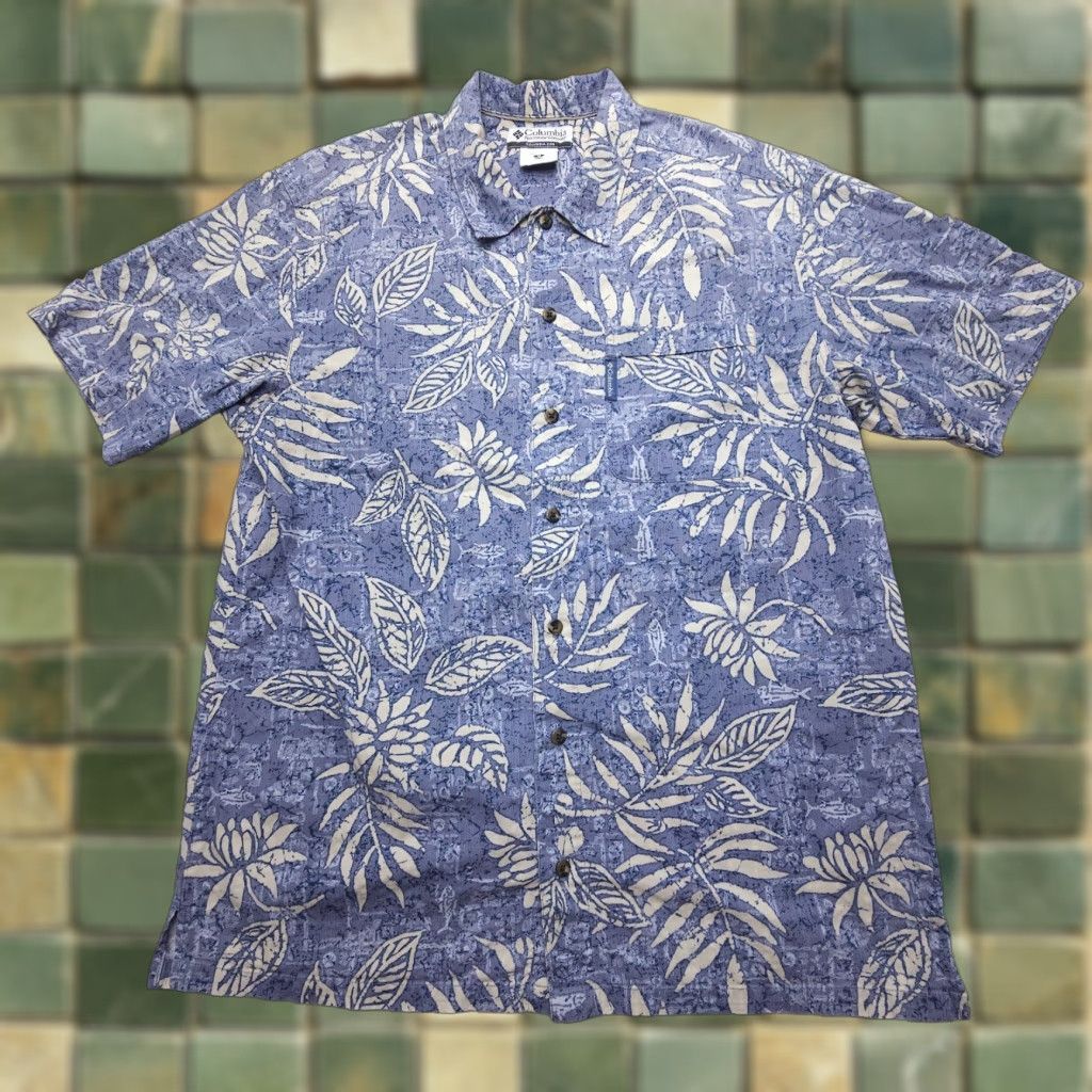 Columbia Men's Bonehead Short Sleeve Shirt – PFG Fishing Shirt With Fly Box Pockets & Rod Holder