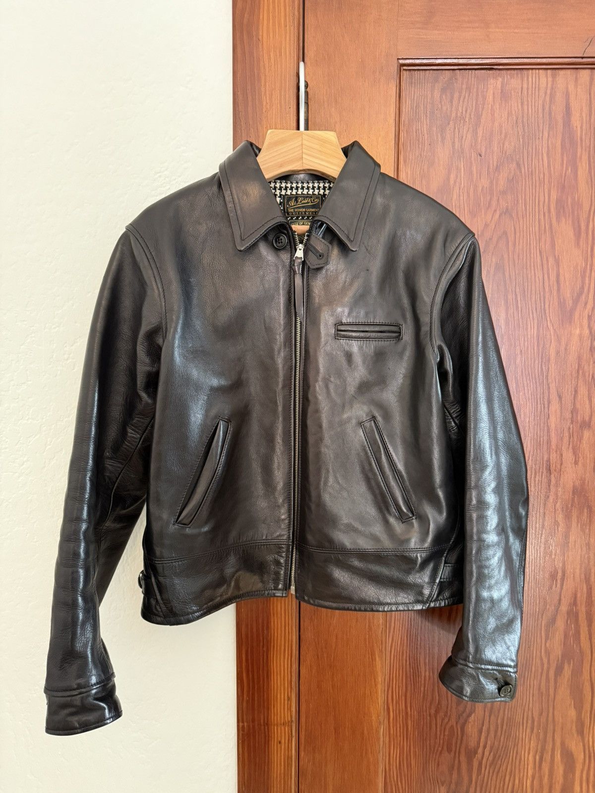 Atlast&co leather togs black horsehide At Last & Co Leather togs FW24
