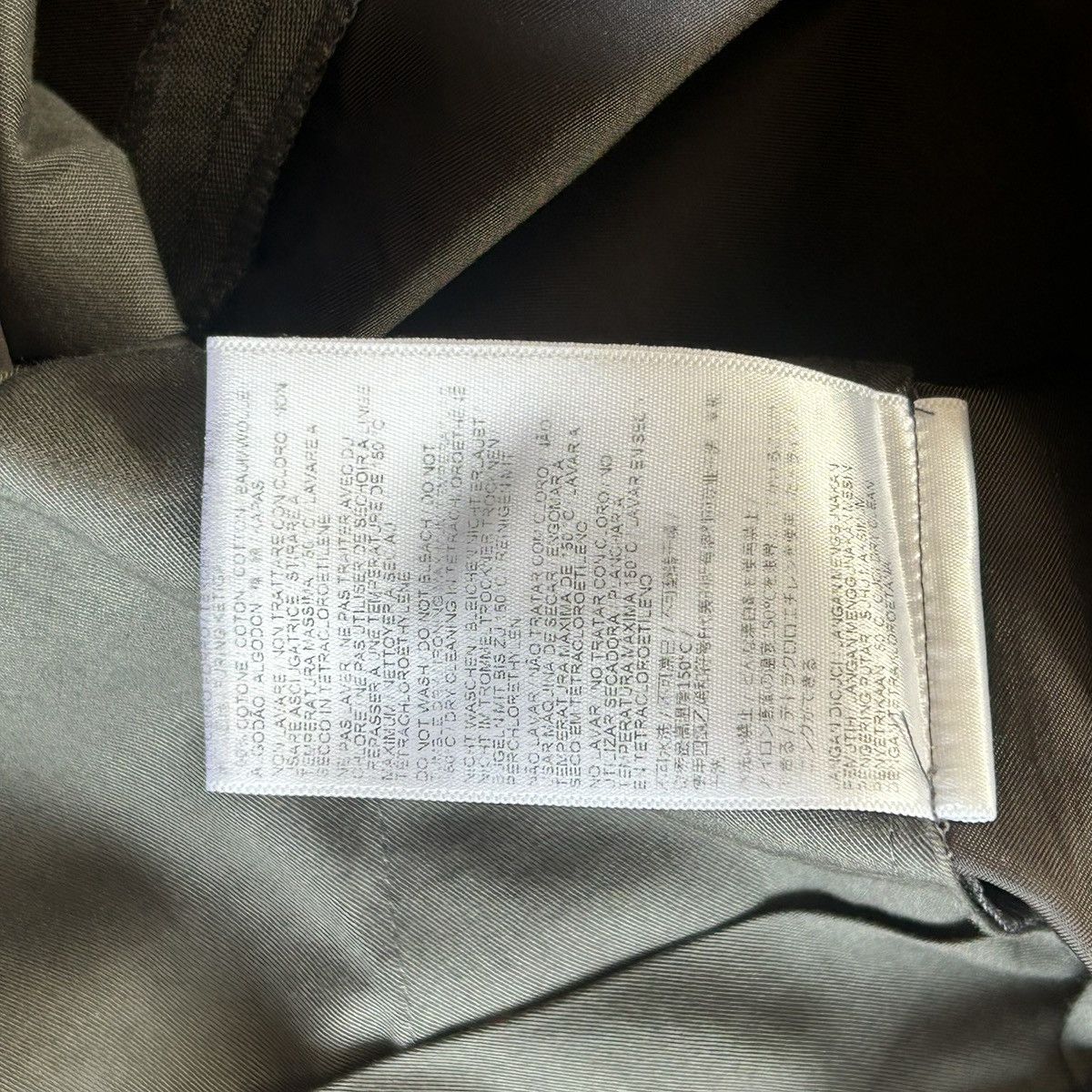 Brioni × Vetements Vetements x Brioni spring 2017 suit pants Size US 31 - 7 Thumbnail