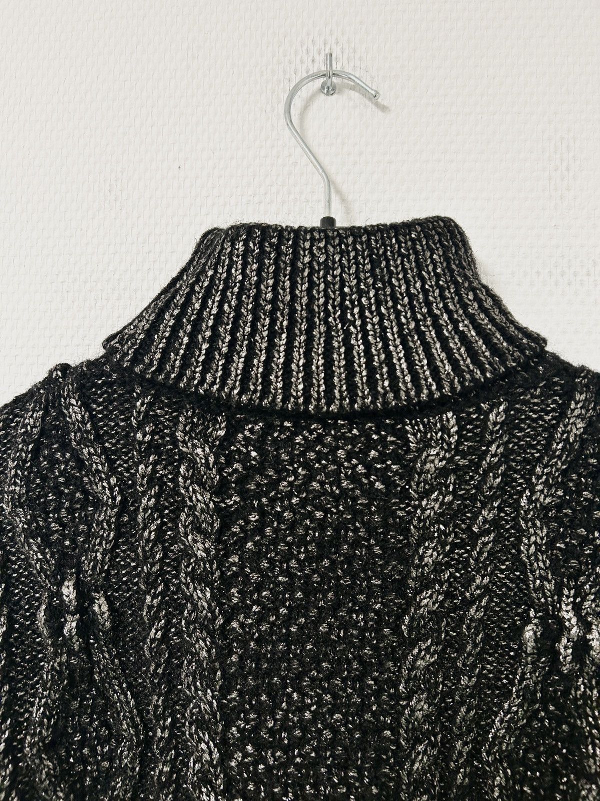 Saint Laurent Paris FW2018 Silver Glazed Heavyweight Cable Turtleneck Knit Size US XS / EU 42 / 0 - 6 Thumbnail