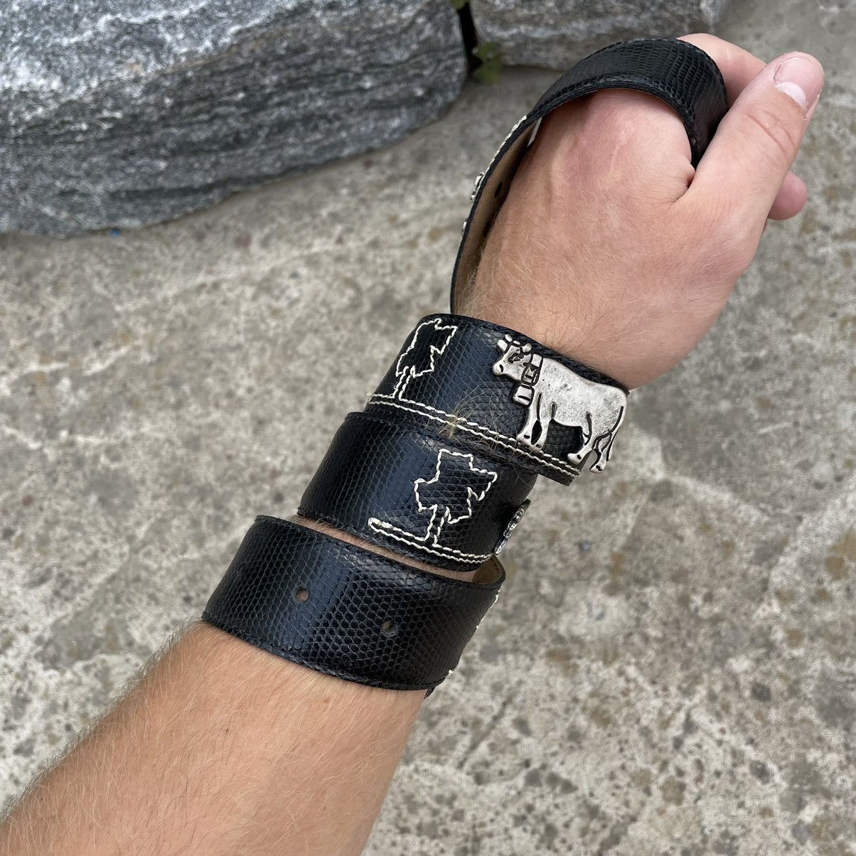 Vintage Vintage Belt Leather with Cow Japanese Style Y2K 90s Style Size ONE SIZE - 2 Thumbnail
