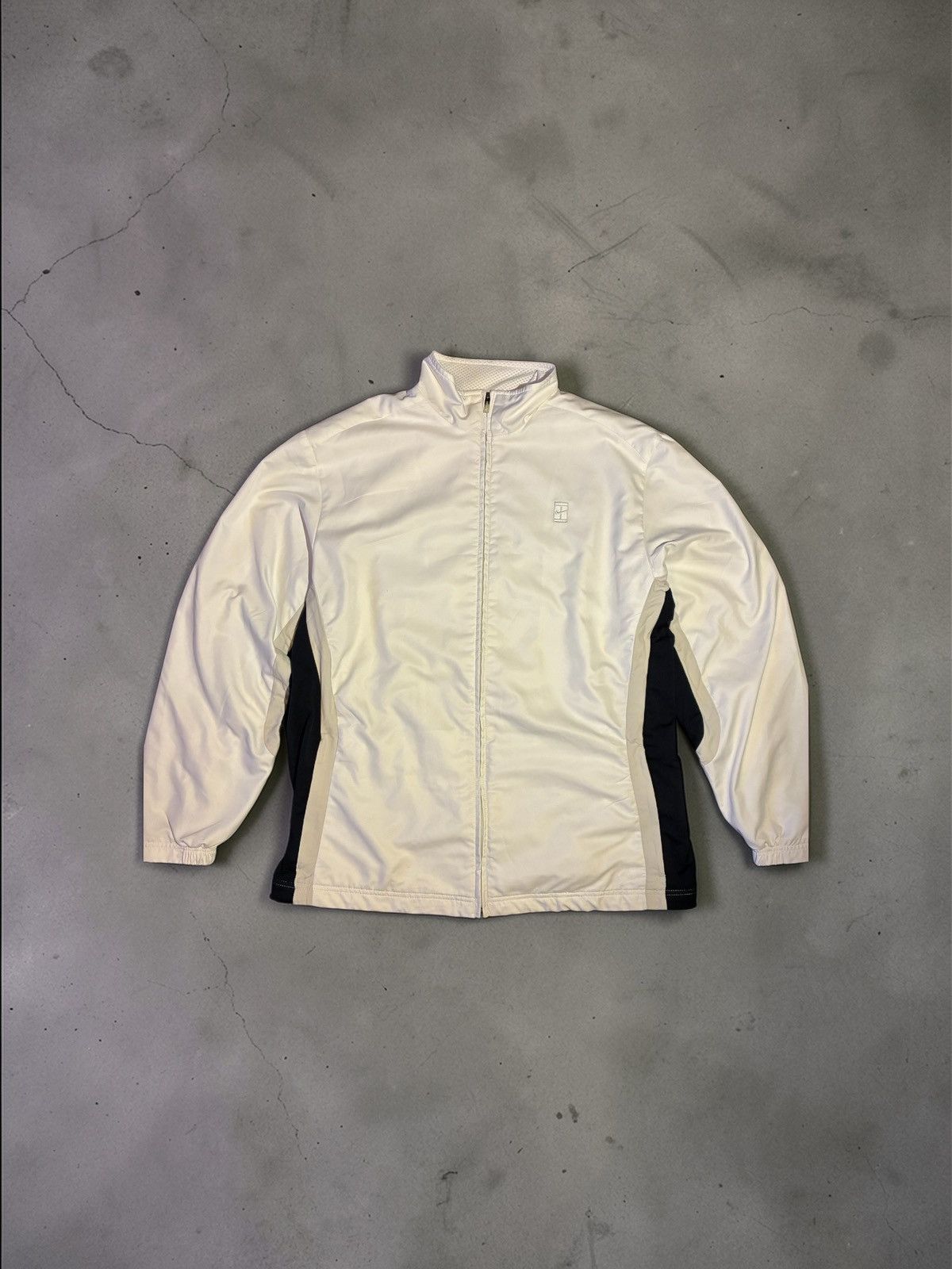 Nike Vintage Nike Court Tracksuit TennisSet Creme &Navy Gr.L (Y2K Size US L / EU 52-54 / 3 - 3 Thumbnail
