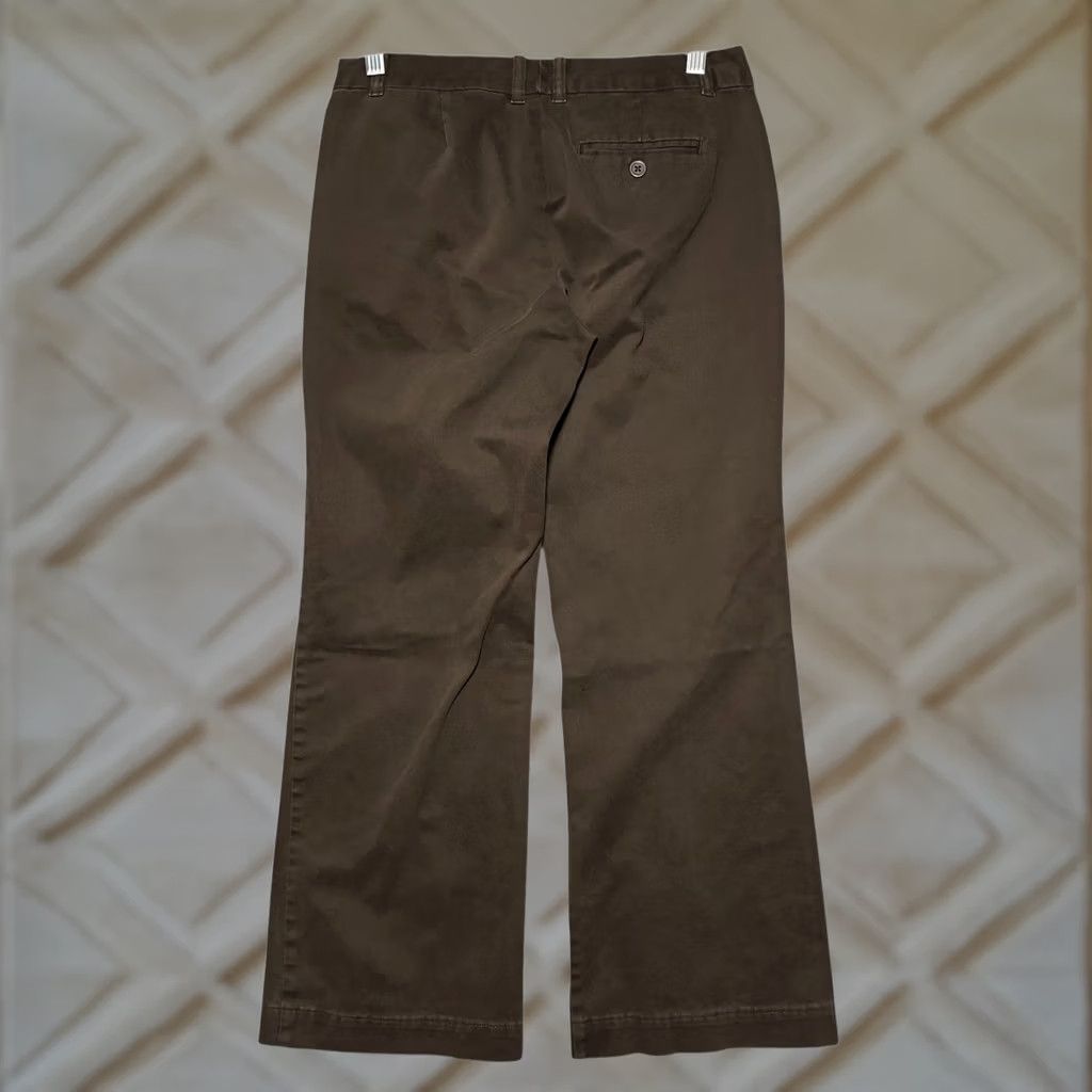 Gap GAP Pants Women Brown Bootcut 4 Regular Stretch Khaki Front Flat Twill Pockets Dress Work Casual Adult Womens Size 27" / US 4 / IT 40 - 1 Thumbnail