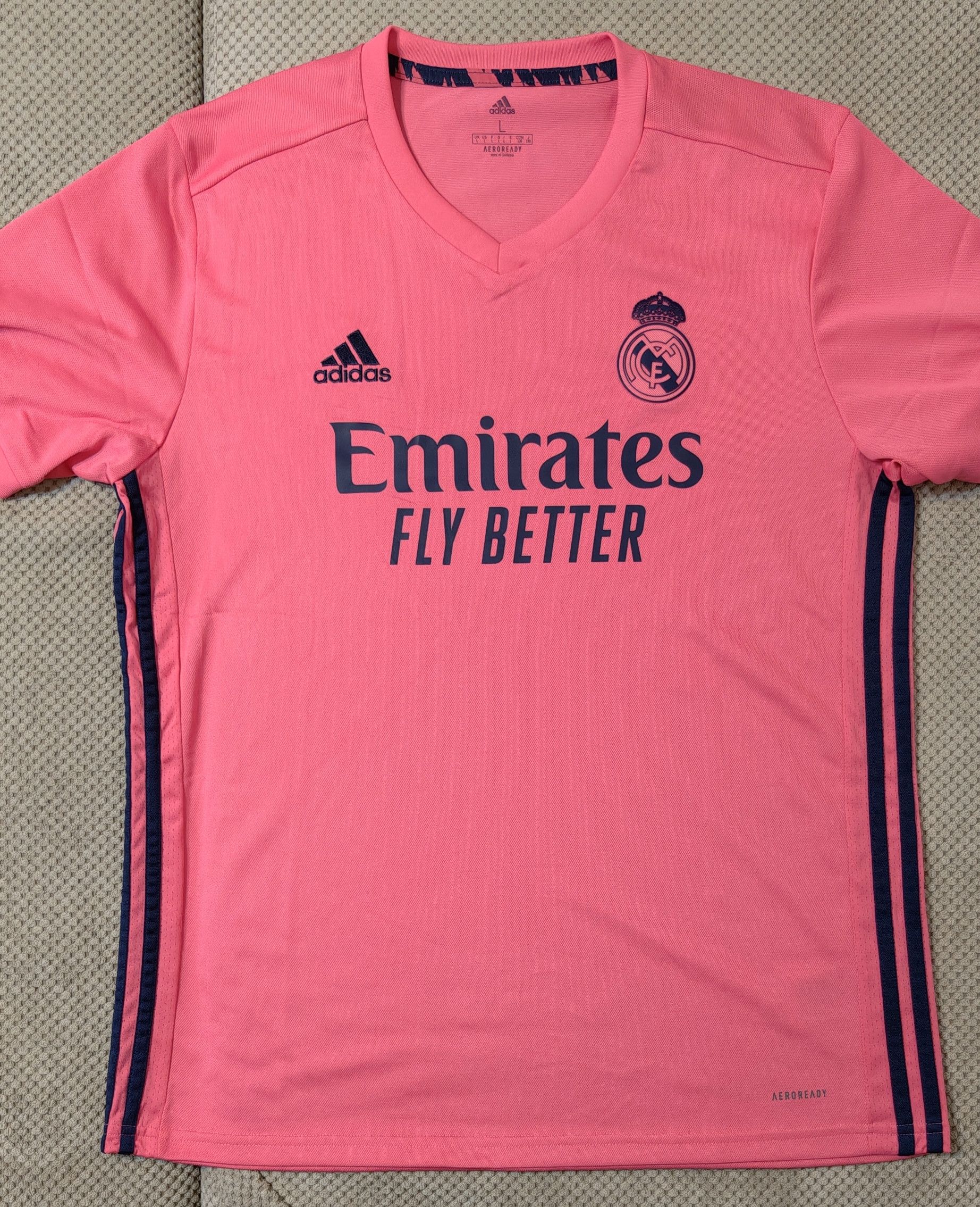 Adidas Real Madrid 2020 2021 Away Football jersey adidas gi6463 Size US L / EU 52-54 / 3 - 1 Thumbnail