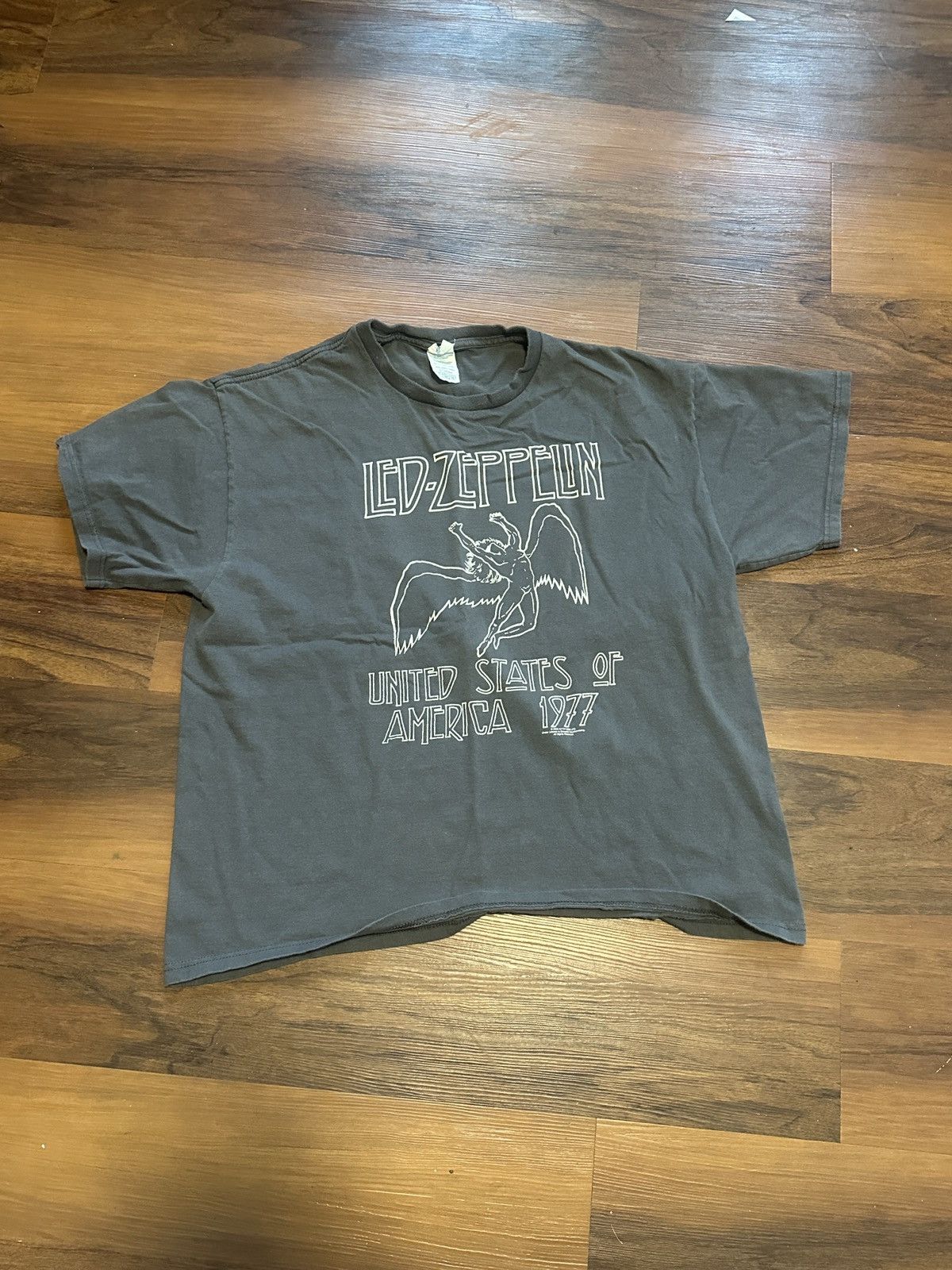 Led Zeppelin Y2K Led Zeppelin t shirt Size US XL / EU 56 / 4 - 1 Thumbnail