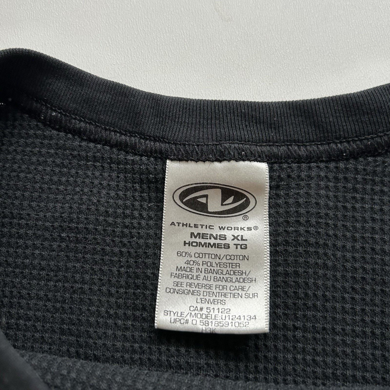 Vintage Vintage Black Thermal Long Sleeve Shirt XL Waffle Knit Faded Size US XL / EU 56 / 4 - 4 Thumbnail