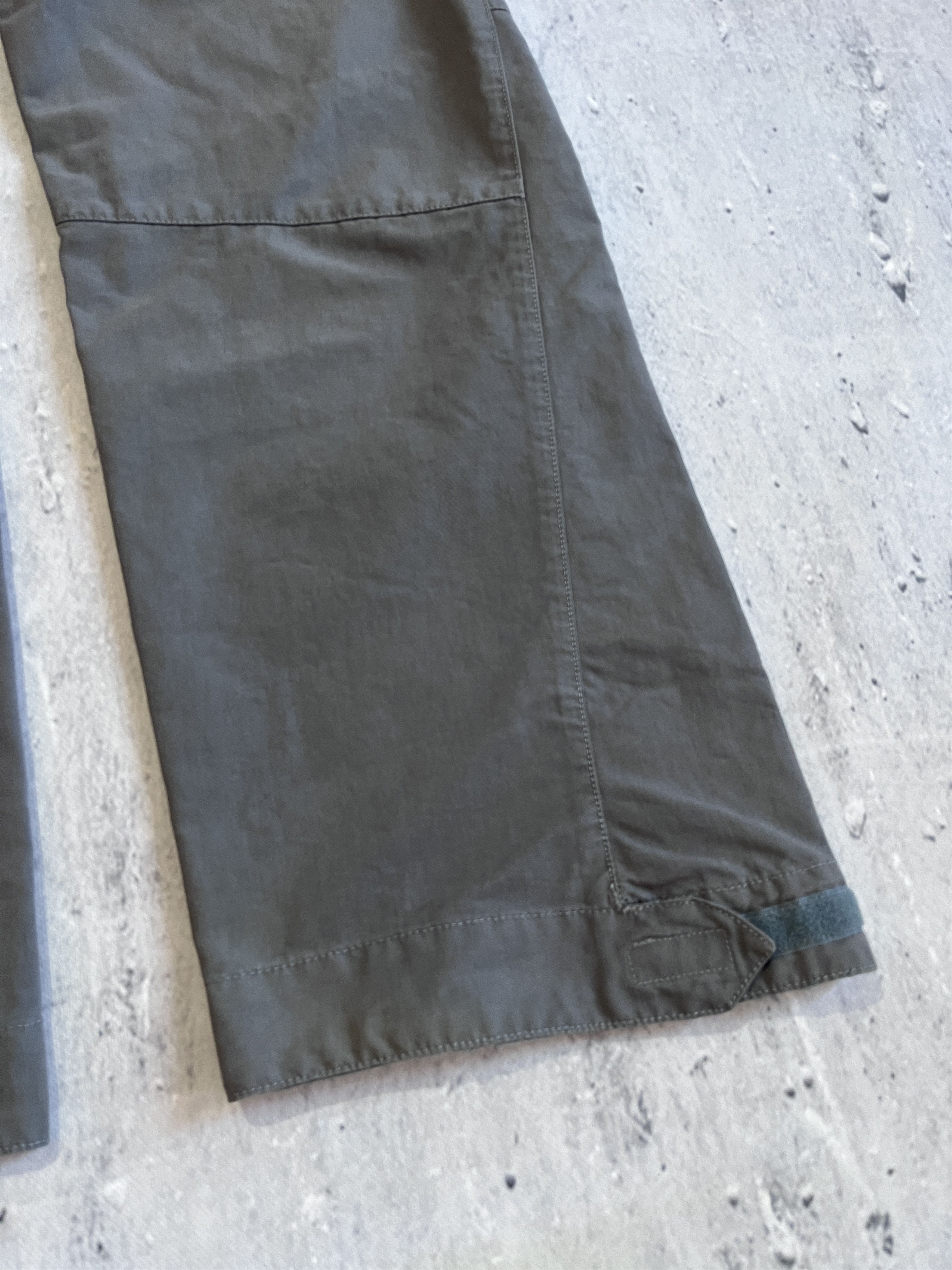 Levi's LEVIS ENGINEERED JEANS 2004 TWISTED LEG VINTAGE BAGGY PANTS Size US 32 / EU 48 - 10 Thumbnail