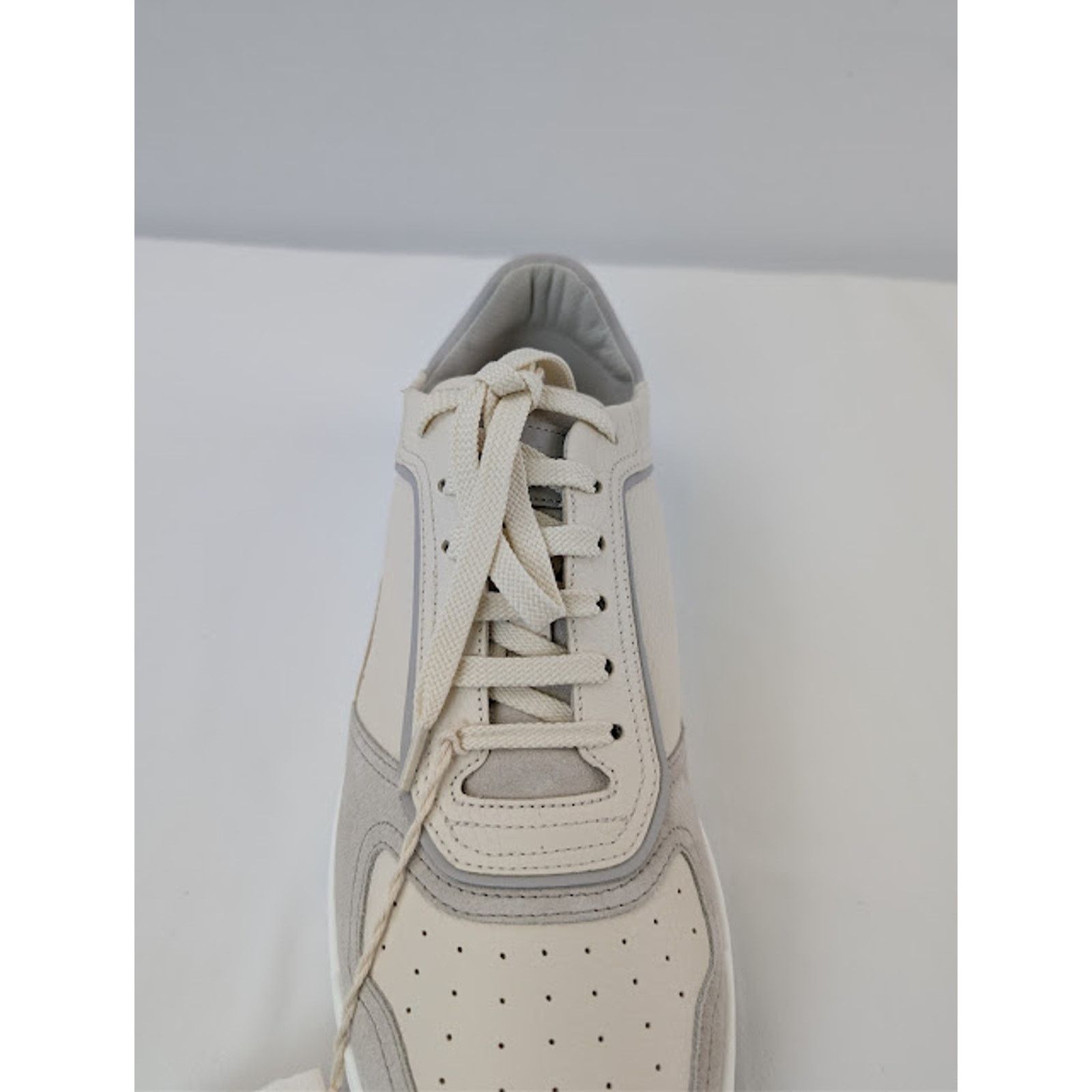 Brunello Cucinelli o1rshd1 Leather Low-Top Sneakers in White / Grey / Cream Size US 8 / EU 41 - 16 Thumbnail