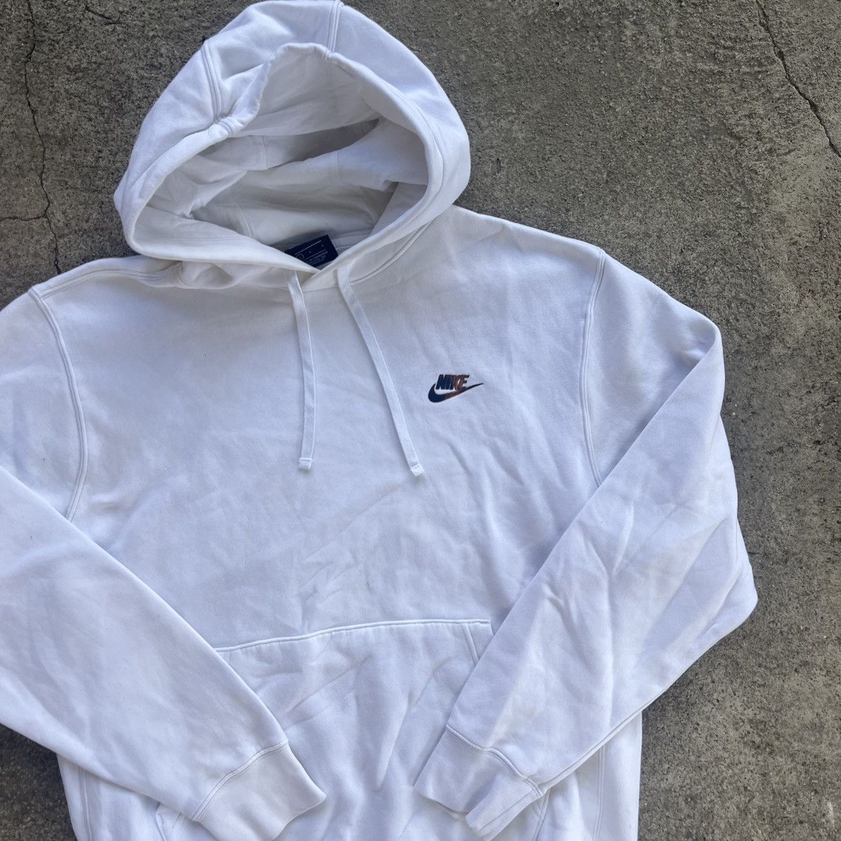 Nike × Vintage Nike Vintage Zip Hoodie Big Logo Mini Swoosh Y2k Style Size US L / EU 52-54 / 3 - 3 Thumbnail