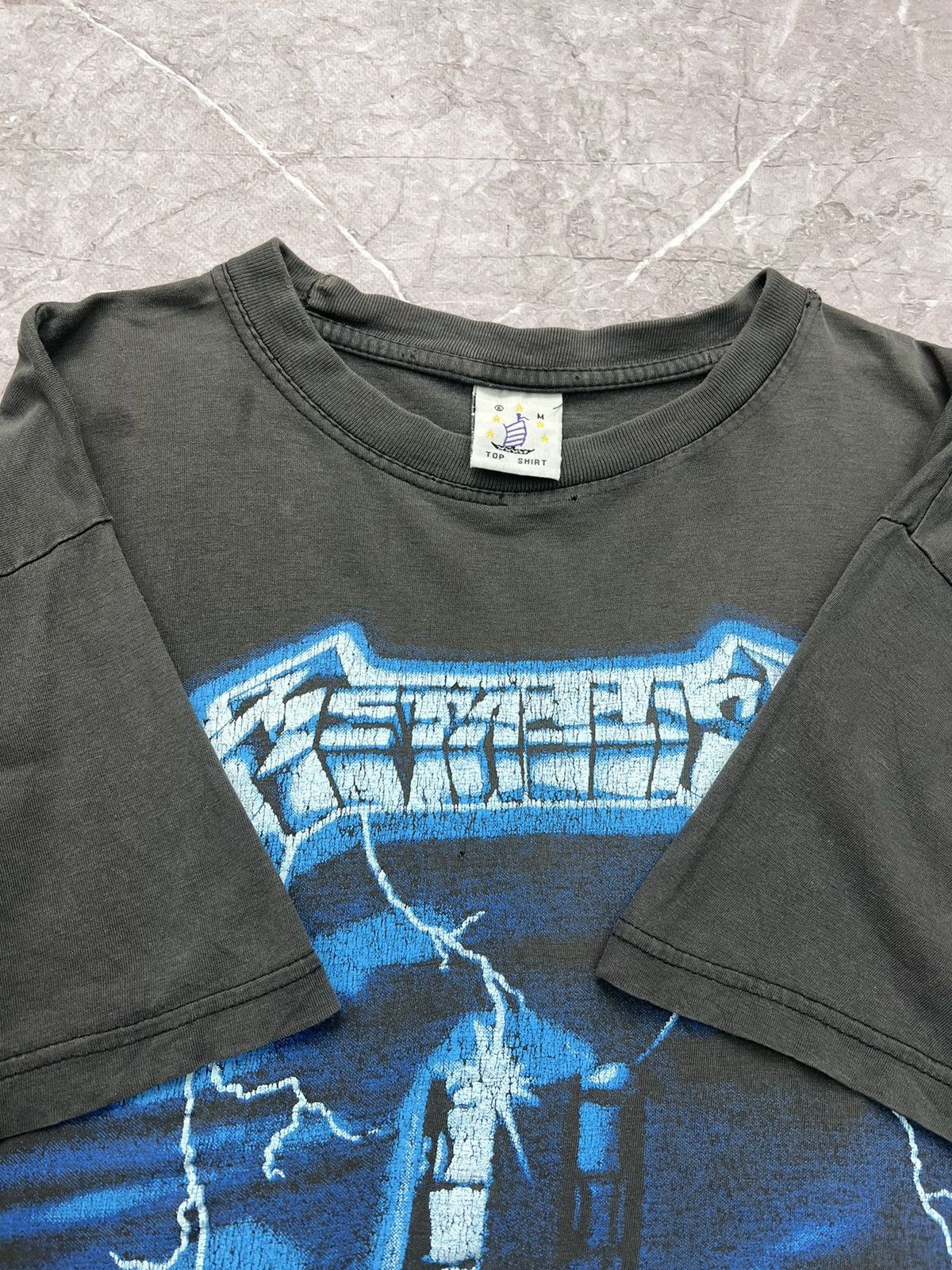 Metallica × Vintage Metallica Ride The Lightning band t-shirts size M sun faded Size US M / EU 48-50 / 2 - 8 Thumbnail