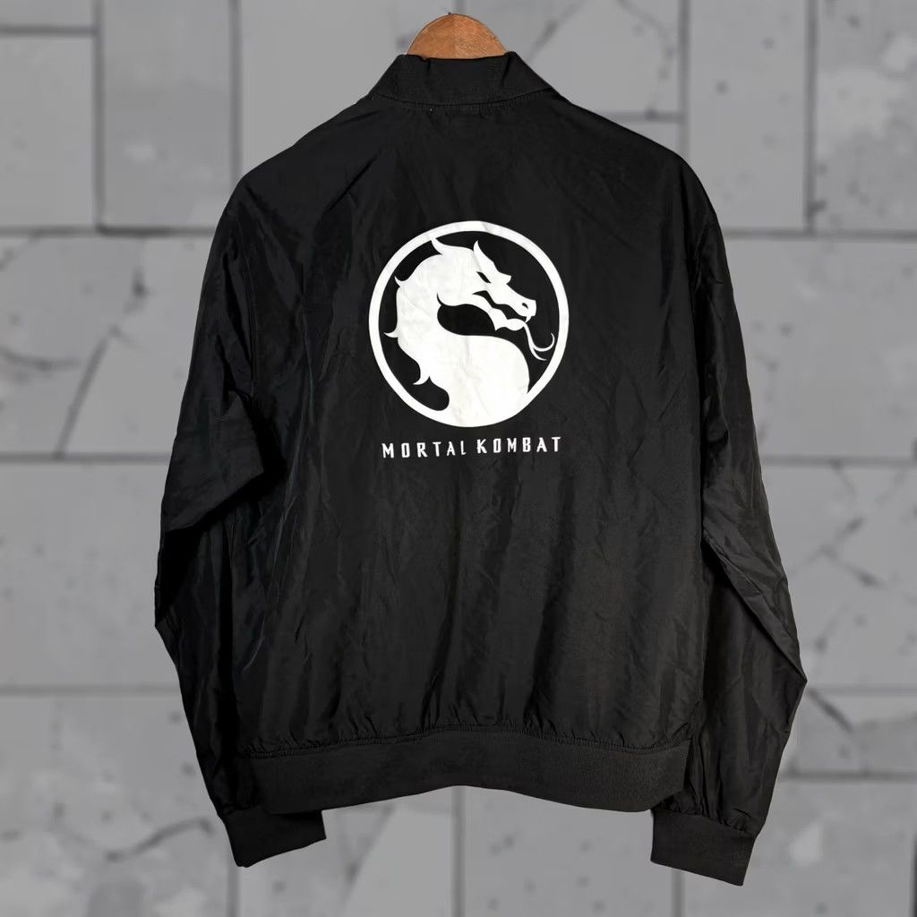 Vintage Mortal Kombat Jacket Bomber Full Zip Mens M Black 100% Polyester Size US M / EU 48-50 / 2 - 1 Thumbnail