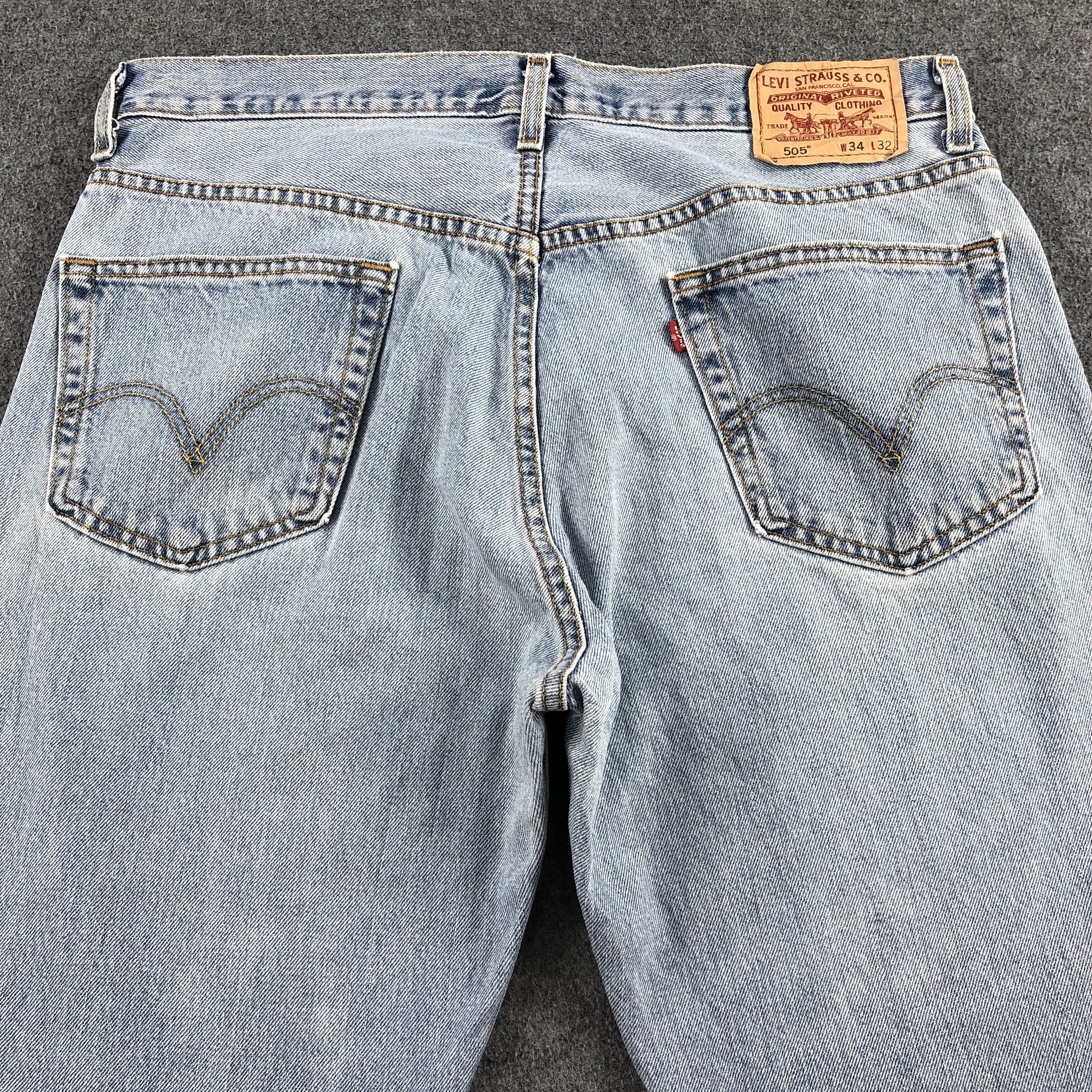 Levi's Vintage Light Wash Levis 505 Jeans-J1625 Size US 35 - 4 Thumbnail