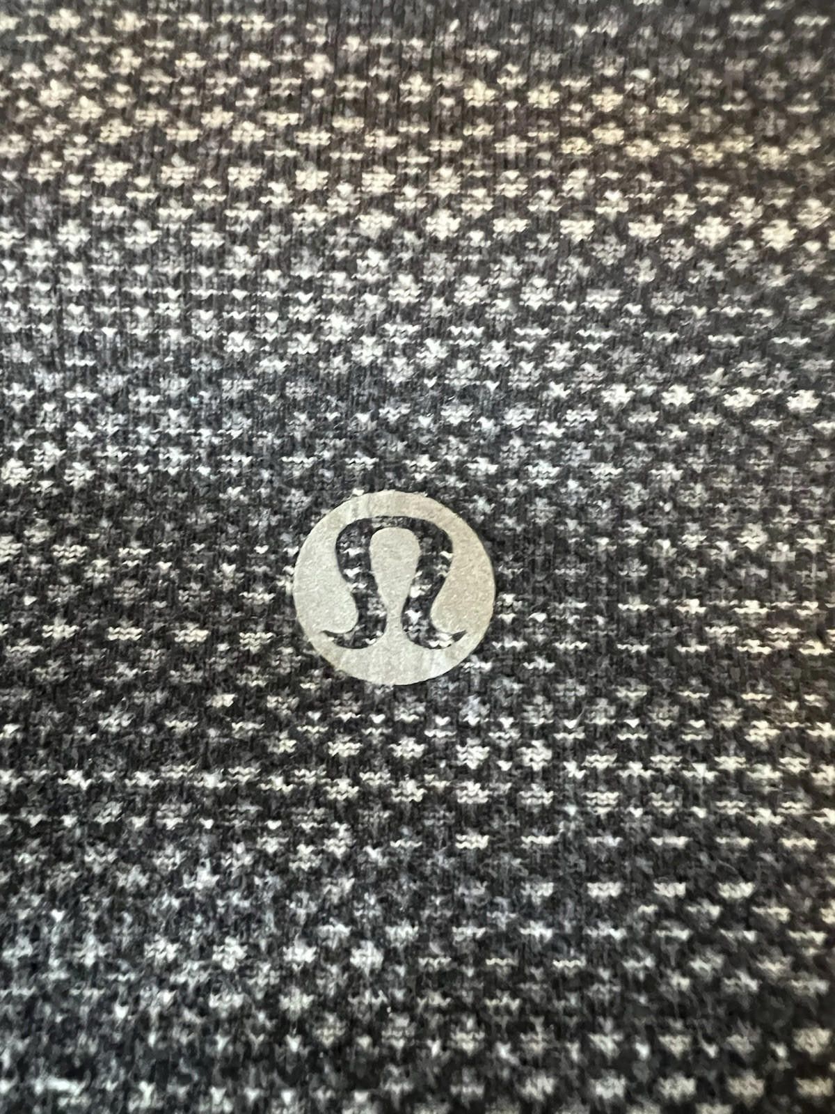 Designer Lululemon Gray Texture Pattern Full Length Wunder Size 6 Size 28" / US 6 / IT 42 - 4 Thumbnail
