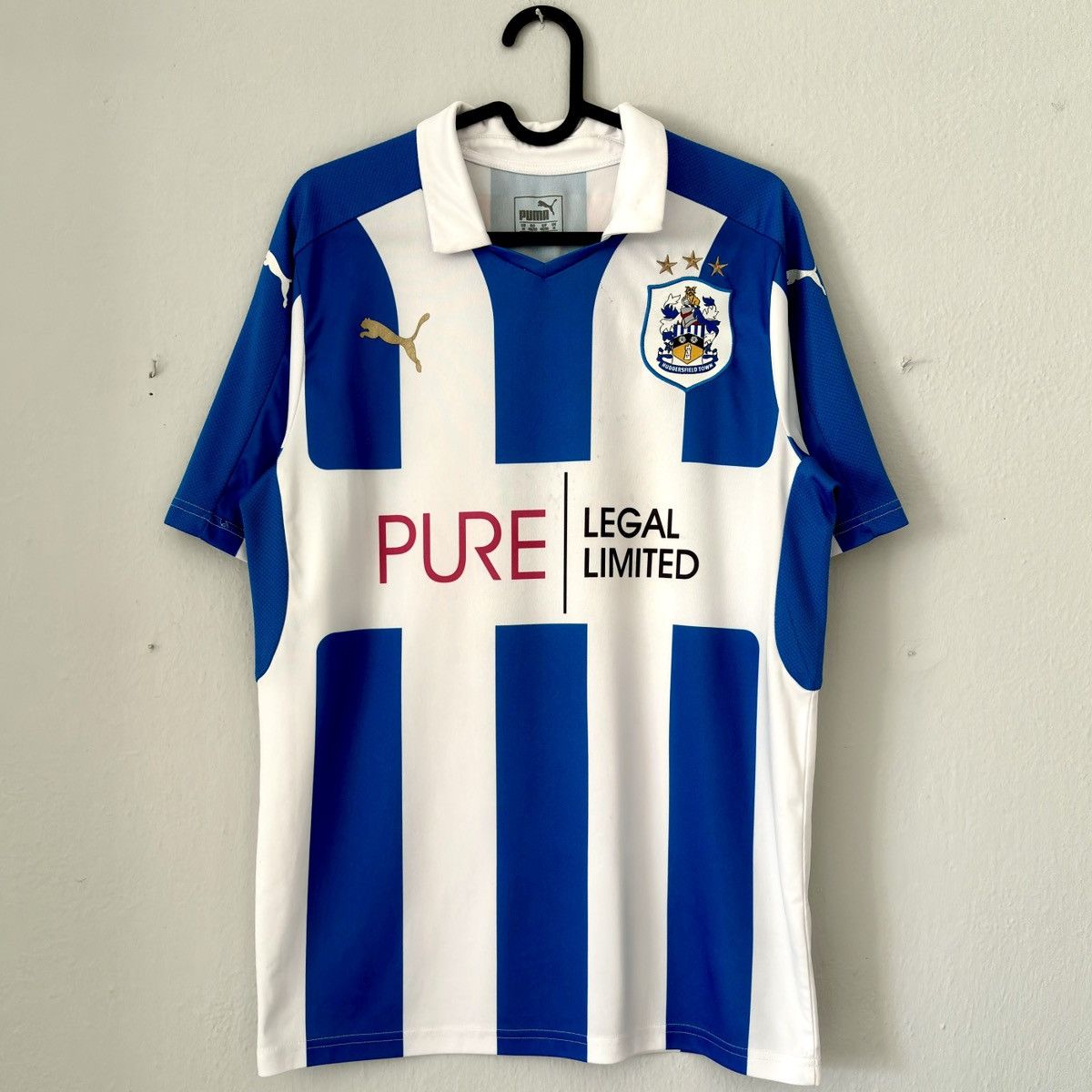 Puma 2016 2017 Huddersfield Town England Puma Home Soccer Jersey Size US M / EU 48-50 / 2 - 2 Thumbnail