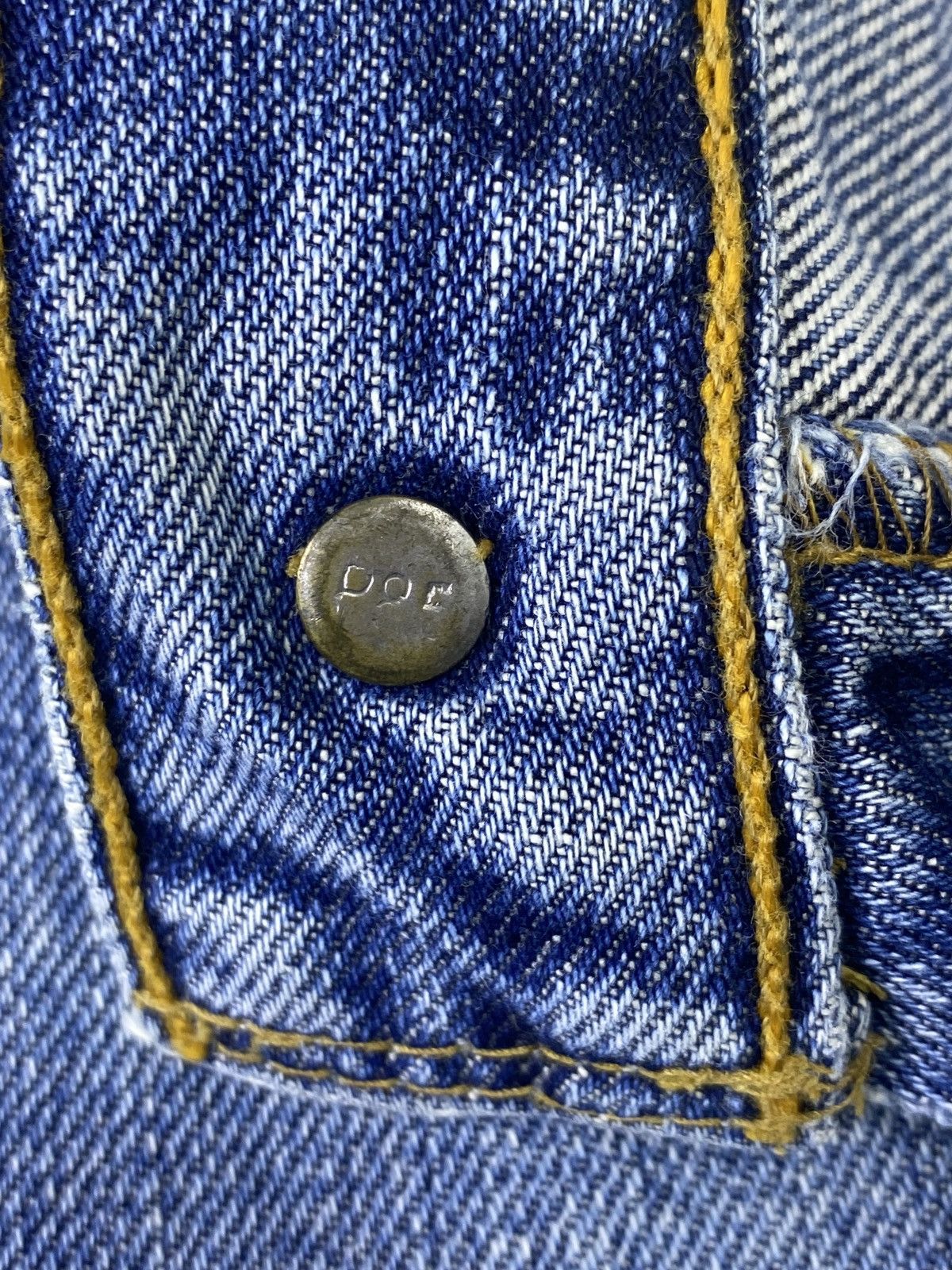 Jean × Levi's × Vintage VINTAGE LEVIS 513 DISTRESS BLUE WASH JEANS - J912 Size US 34 / EU 50 - 6 Thumbnail