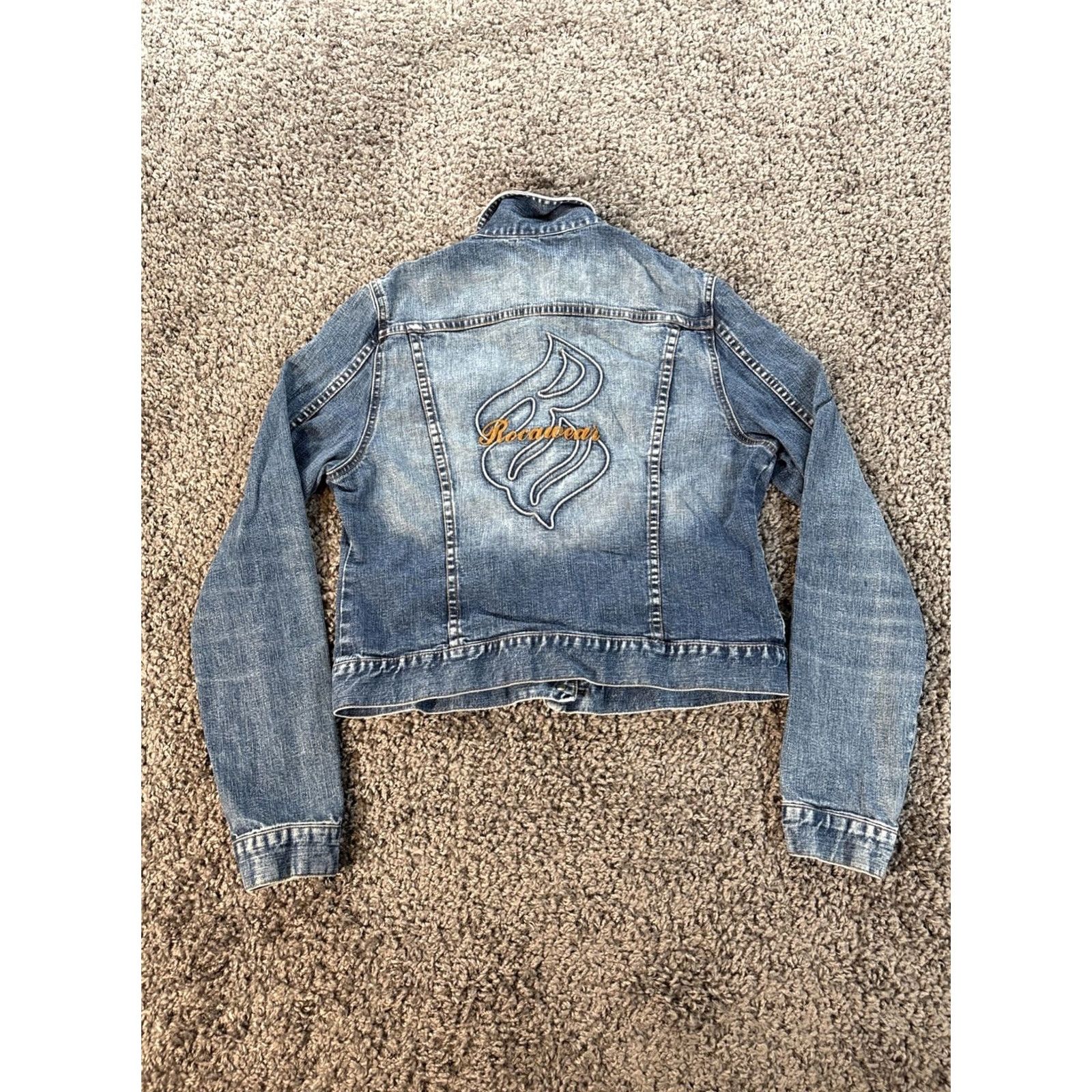 Rocawear VINTAGE Rocawear Denim Jacket Womens M Light Wash Embroidered 90s Hip Hop Retro Blue Jacket Women Medium Long Sleeve Pockets All Seasons Size M / US 6-8 / IT 42-44 - 2 Thumbnail