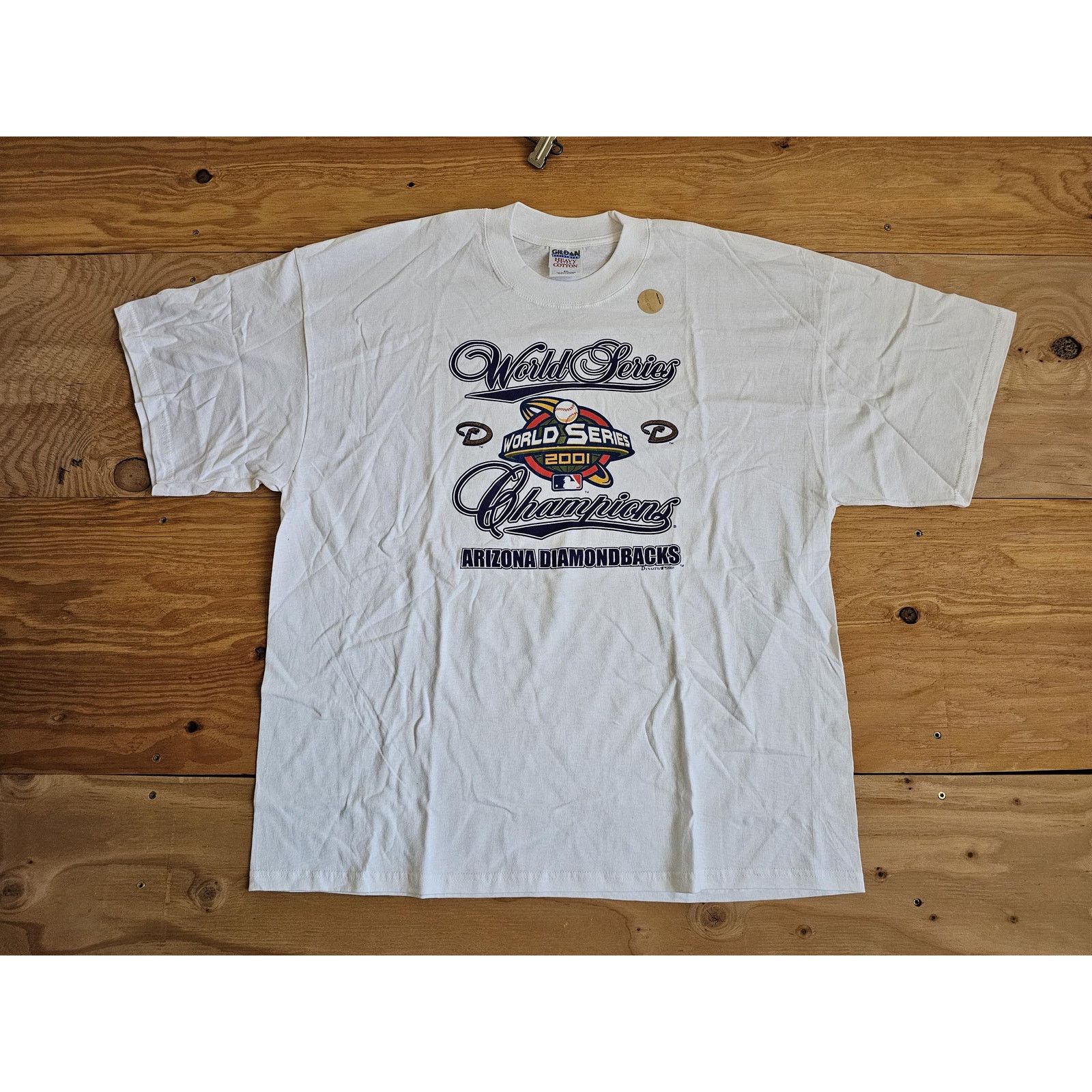 Gildan Arizona Diamondbacks World Series 2001 T-Shirt White Sz 2XL Size US XXL / EU 58 / 5 - 1 Thumbnail