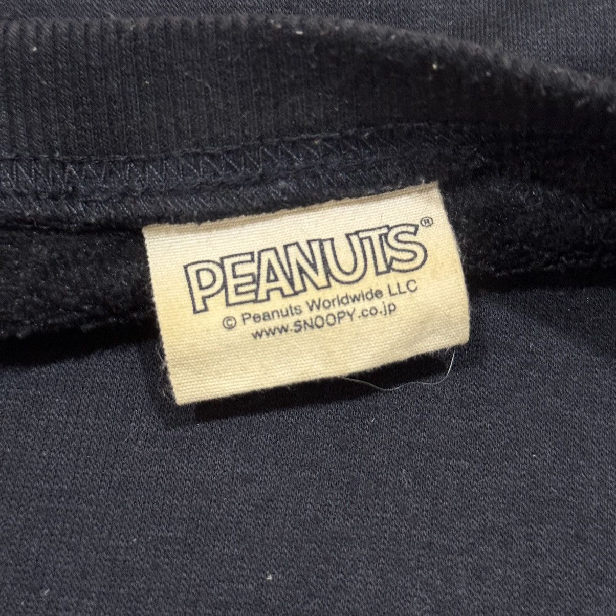 Peanuts Vintage Peanuts Snoopy Crewneck Sweatshirt Japan Release Size US L / EU 52-54 / 3 - 5 Thumbnail