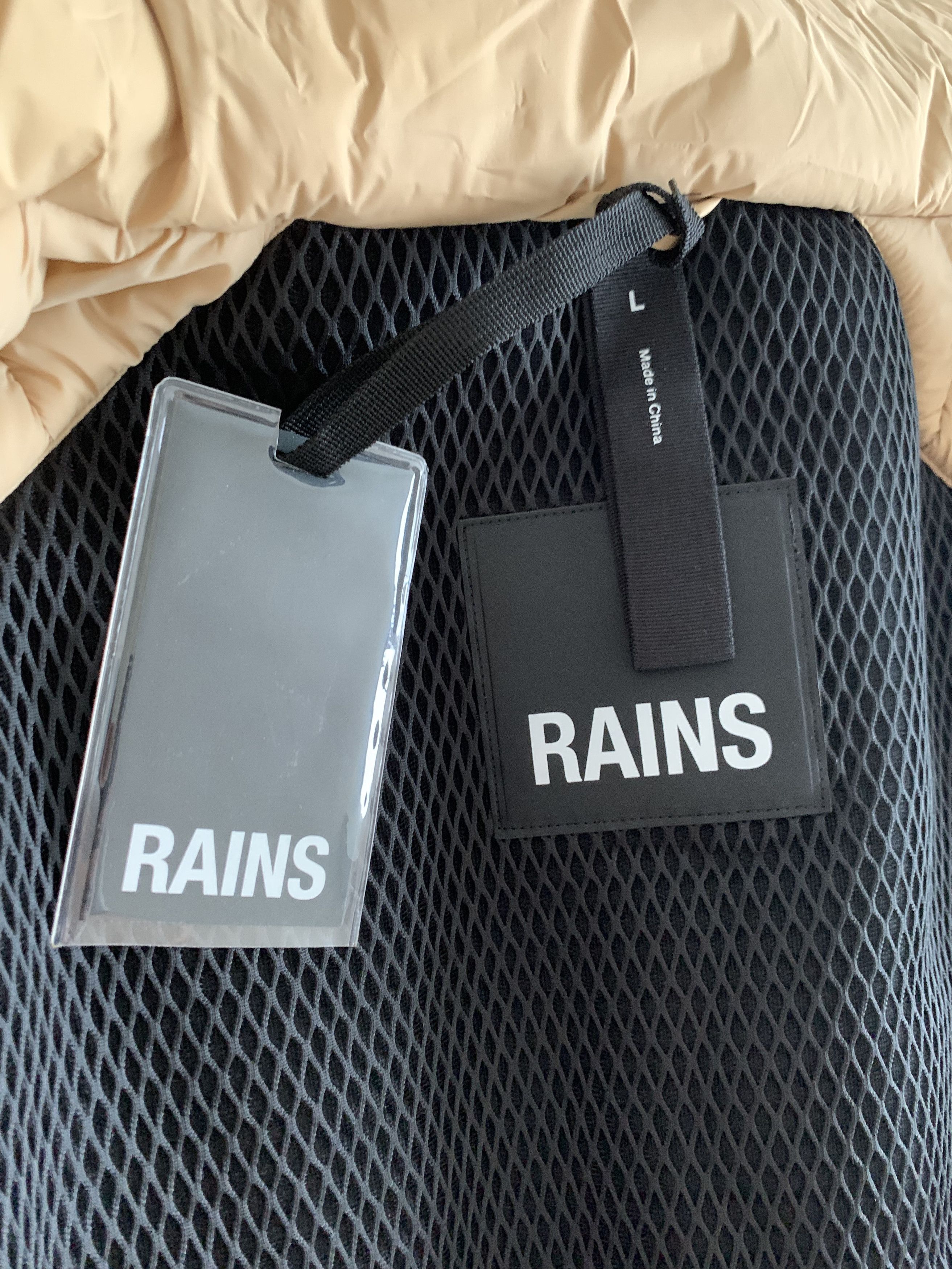 Rains Rains Vardo waterproof winter coat Size US L / EU 52-54 / 3 - 7 Thumbnail