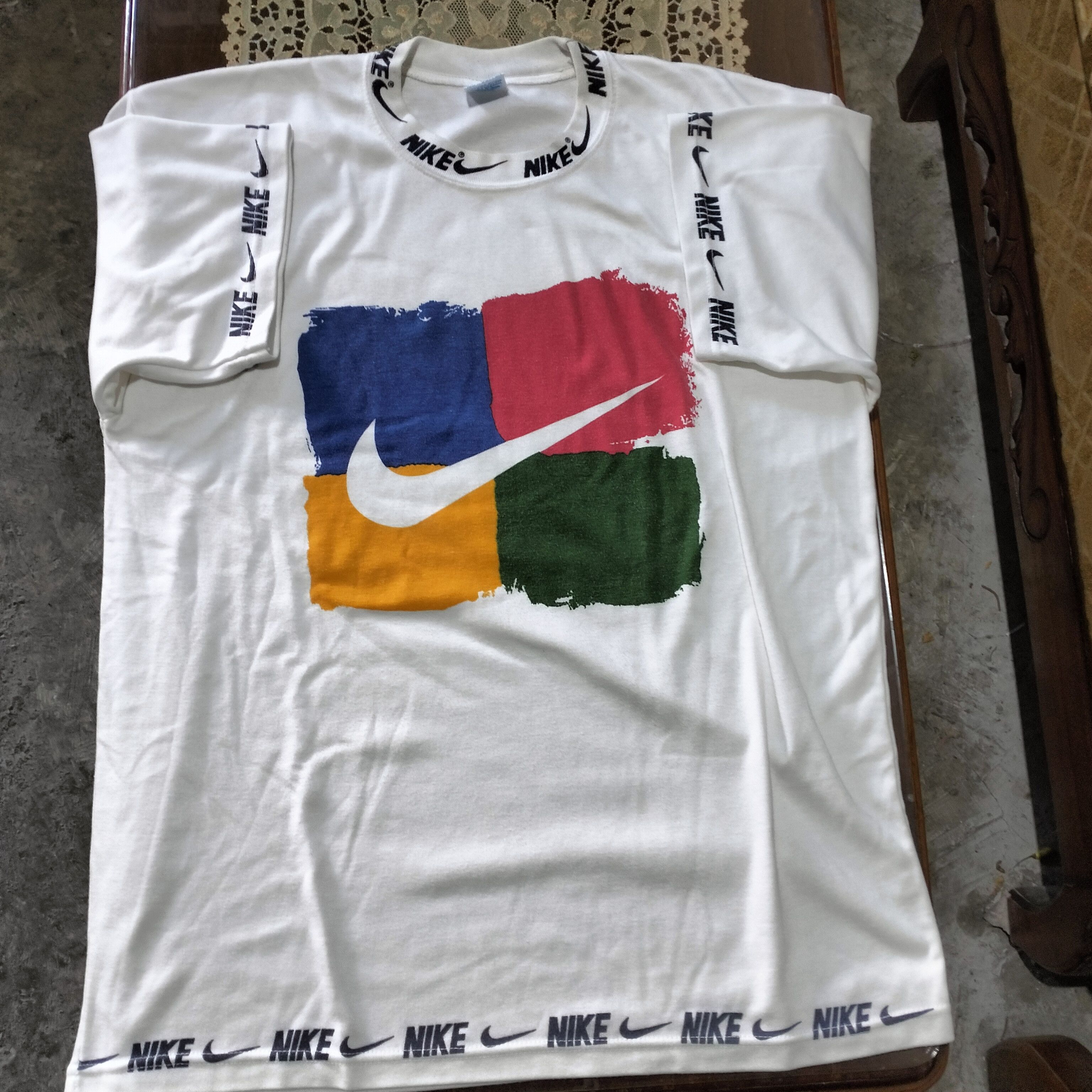 Nike Nike Tennis court big logo Size US XL / EU 56 / 4 - 1 Thumbnail