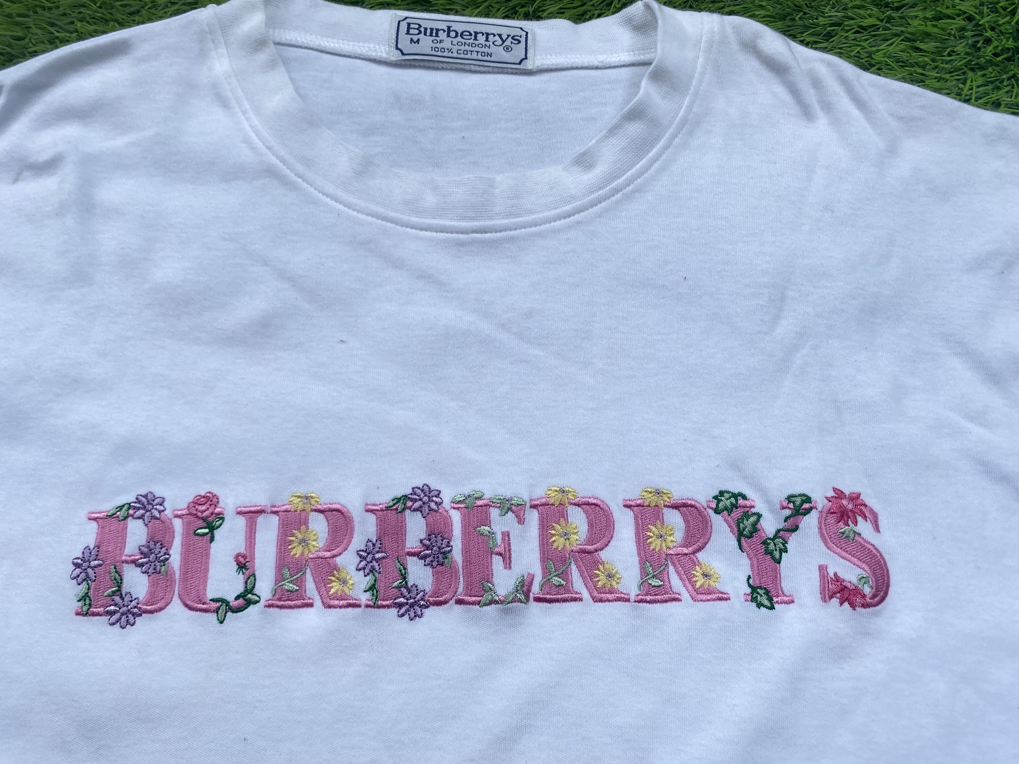 Burberry Vintage Burberry Spellout White Oversize Tees Size M / US 6-8 / IT 42-44 - 3 Thumbnail