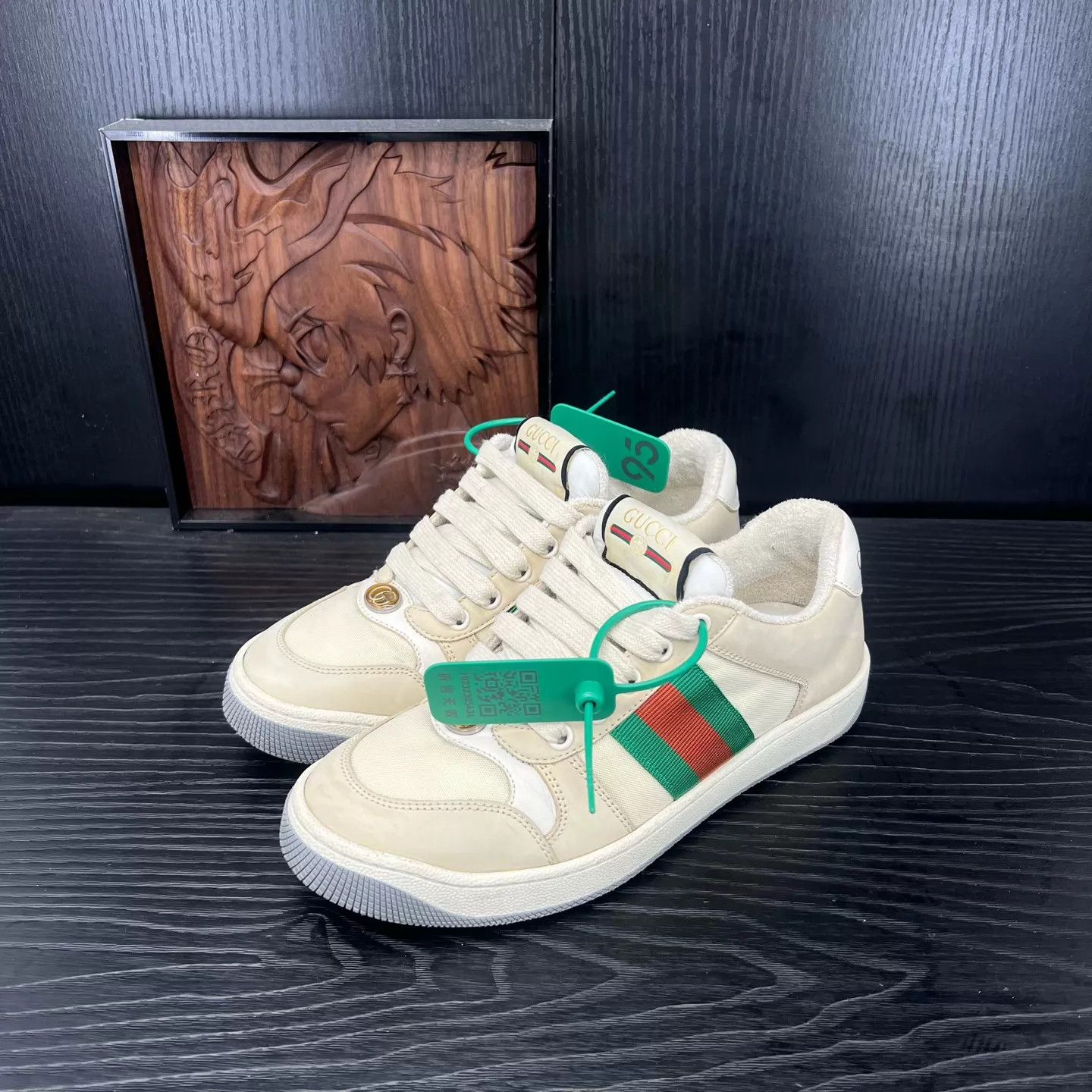 Gucci Gucci Traffic Light Distressed Sneaker 36 Size US 5.5 / IT 35.5 - 1 Thumbnail