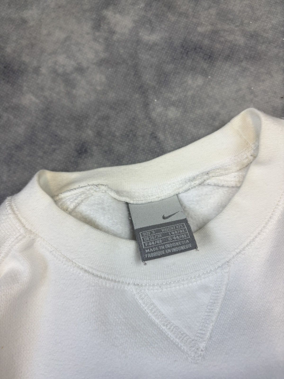 Nike Vintage Nike Spellout Logo Swoosh Crewneck Sweatshirt y2k Size US S / EU 44-46 / 1 - 3 Thumbnail