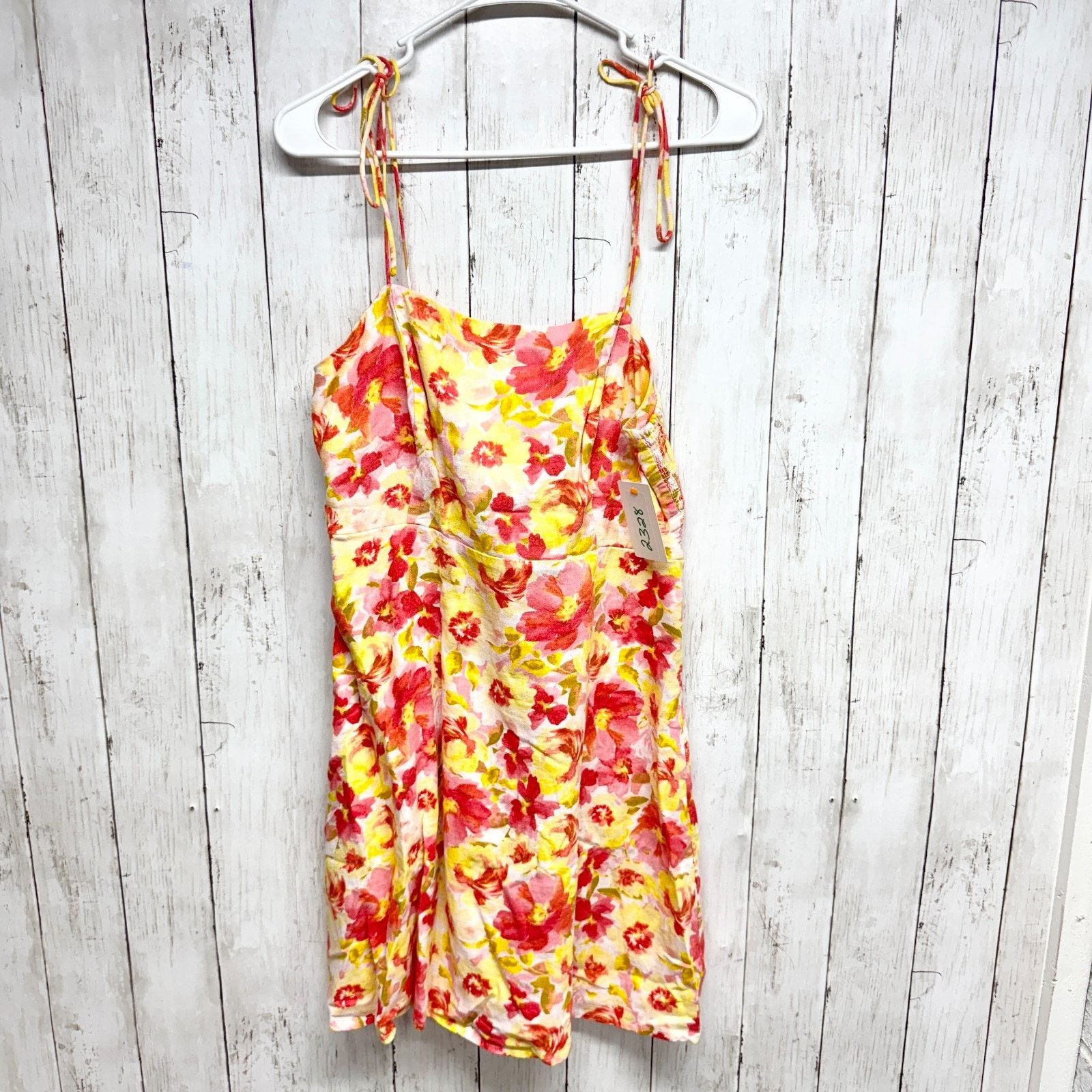Old Navy Old Navy Dress Medium Floral Smocked Linen Sleeveless Mini Size M / US 6-8 / IT 42-44 - 1 Thumbnail