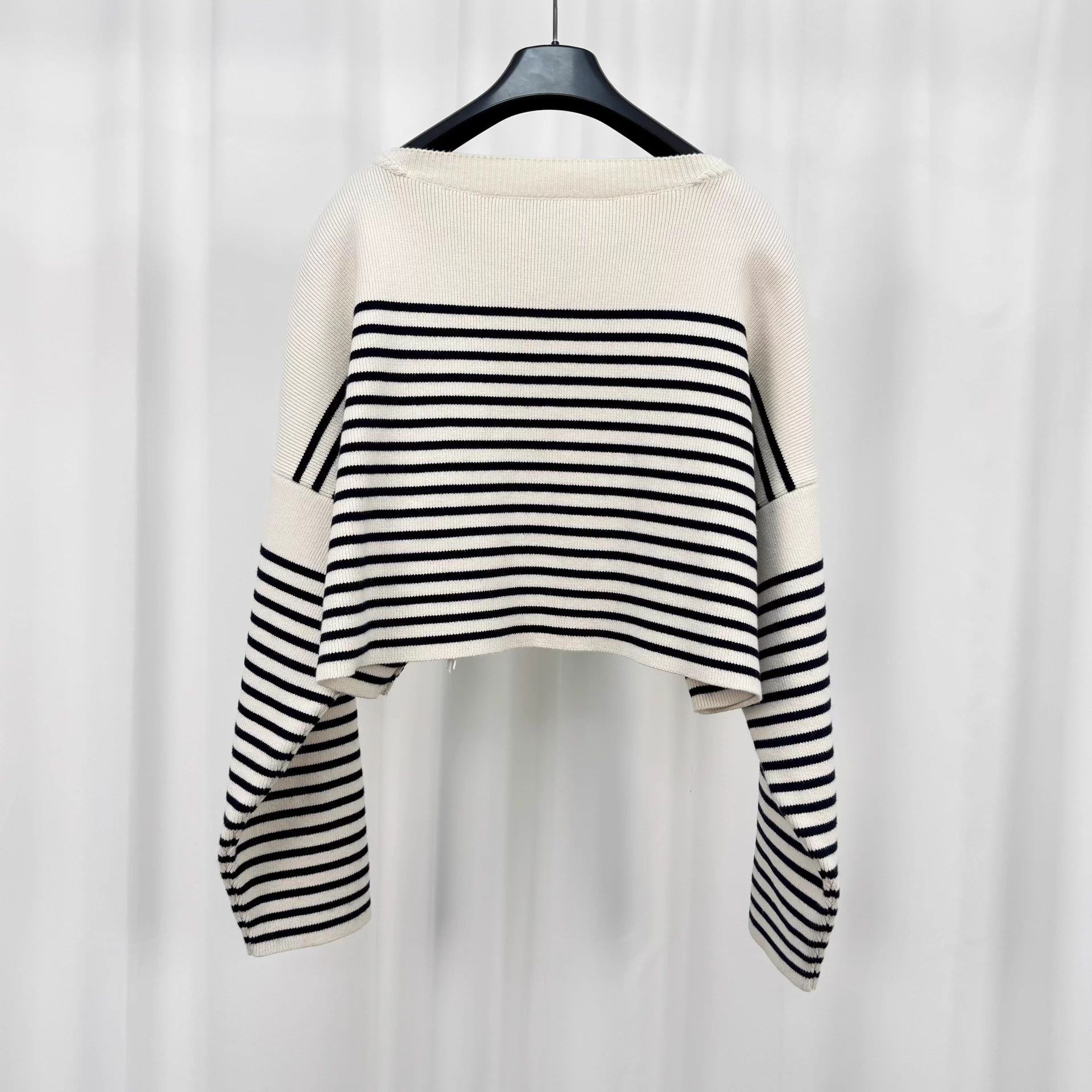 Celine Celine embroidered logo stripe knit sweater S mint Size S / US 4 / IT 40 - 2 Thumbnail
