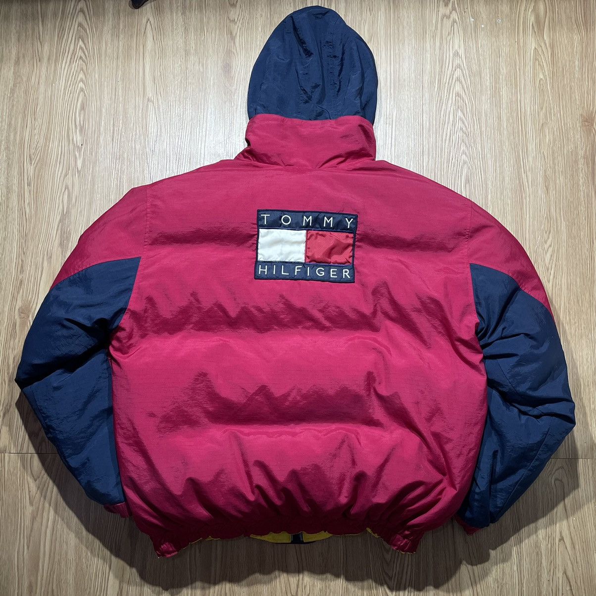 Tommy Hilfiger × Vintage Puffer Tommy Hilfiger Vintage 90’s Big Logo Reversible Size US XL / EU 56 / 4 - 7 Thumbnail