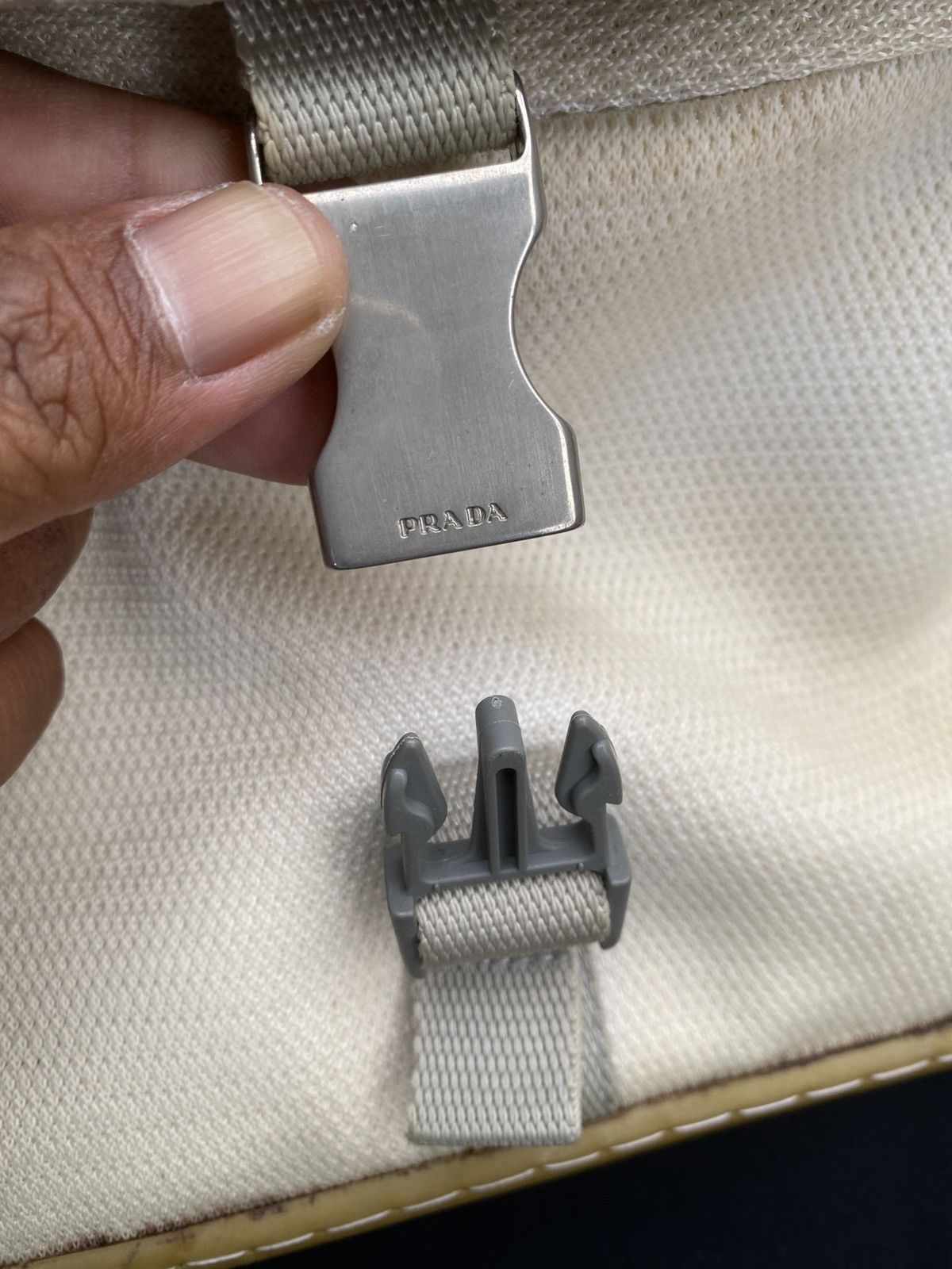 Prada Rare Vintage Prada Sling Bag Size ONE SIZE - 22 Thumbnail