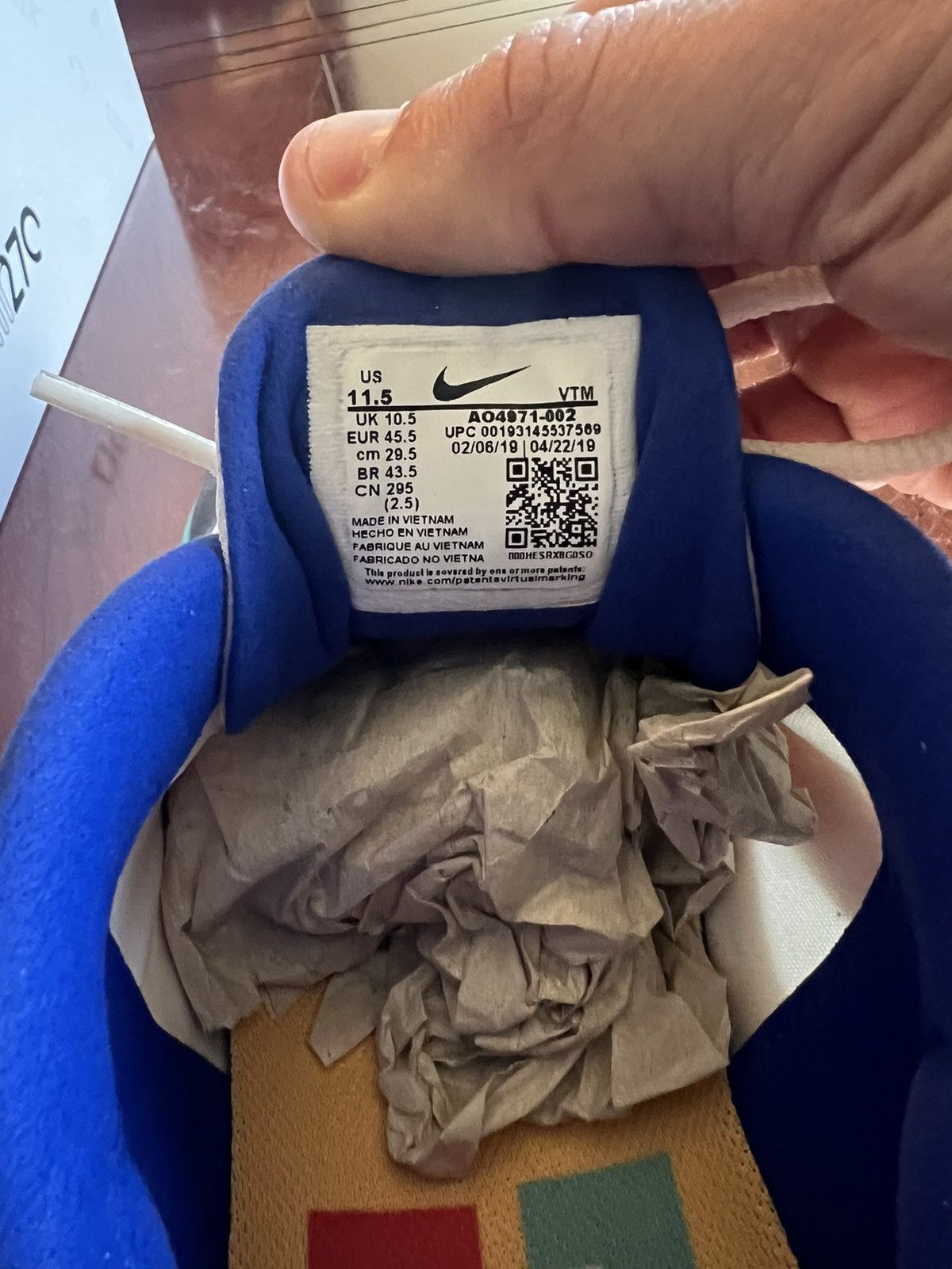 Nike Air Max 270 React Bauhaus Size US 11.5 / EU 44-45 - 7 Thumbnail