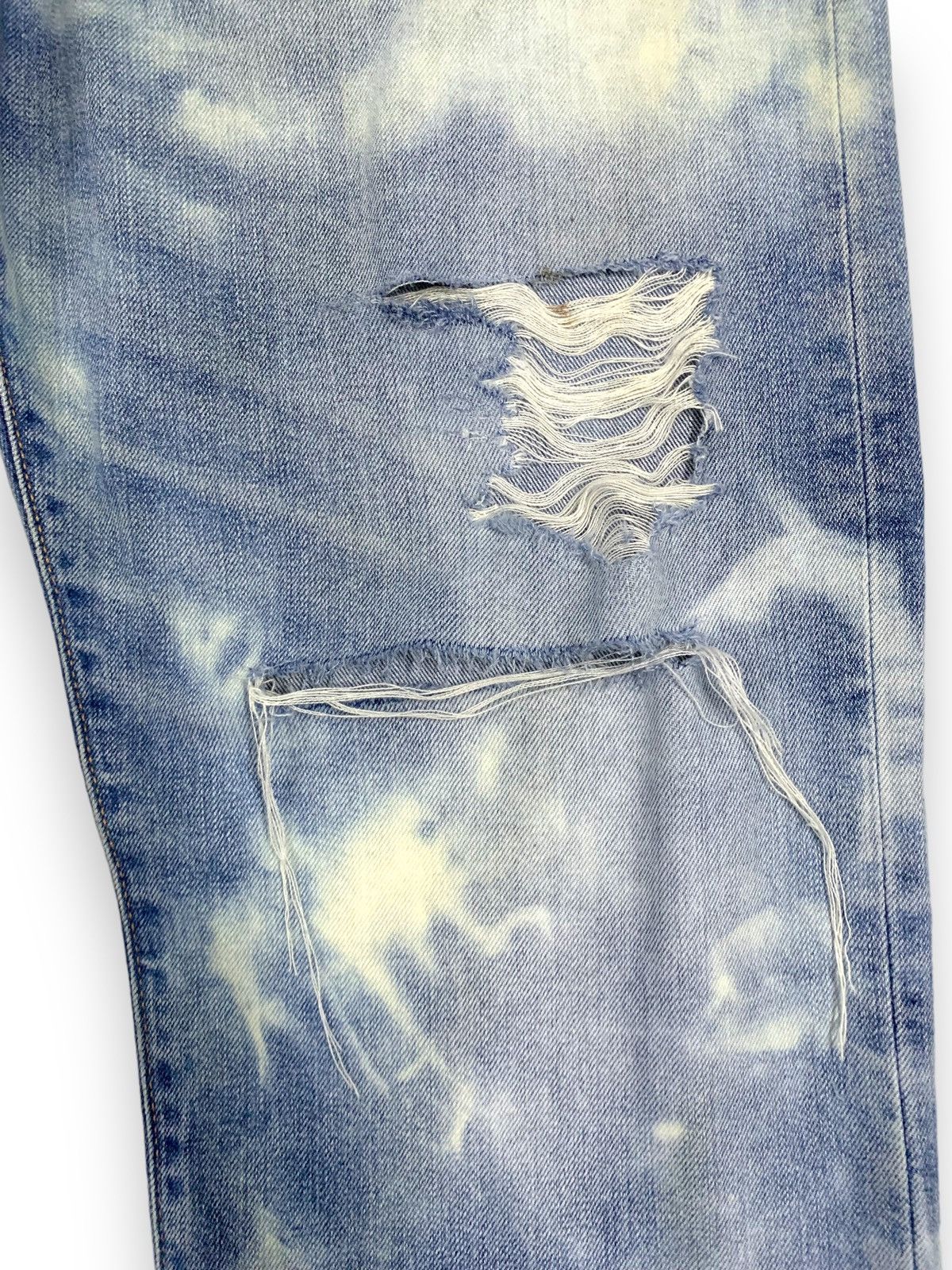 Levi's Vintage Clothing Vintage Levis 502 Bleached Loose Tapered Distressed Jeans Size US 34 / EU 50 - 8 Thumbnail