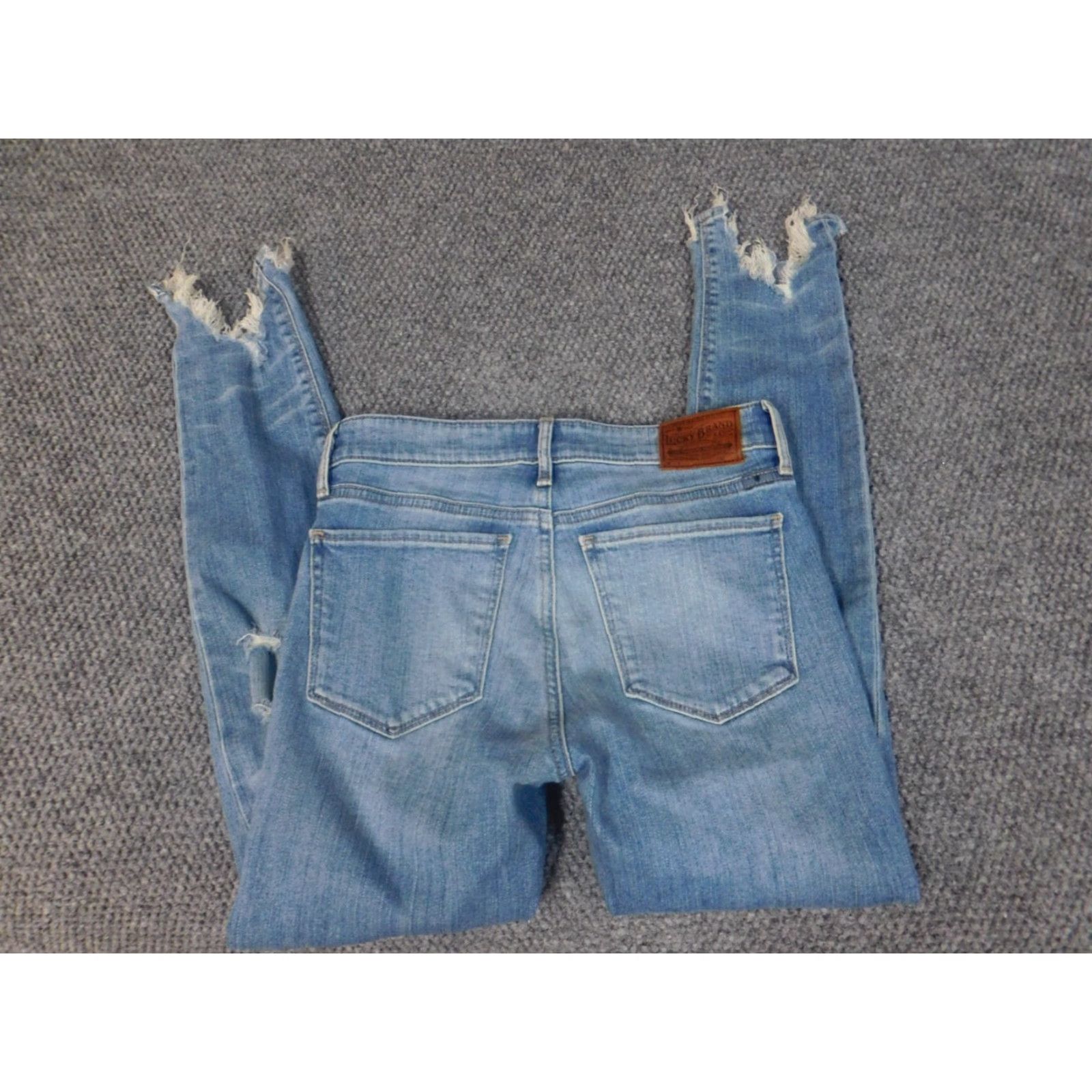 Lucky Brand Lucky Brand Jeans Women 2 Blue Dark Denim Zip Pockets Skinny Crop Regular Rise American Style Candiani Pattern Solid Cotton Blend Spandex Denim Size 26" / US 2 / IT 38 - 6 Thumbnail