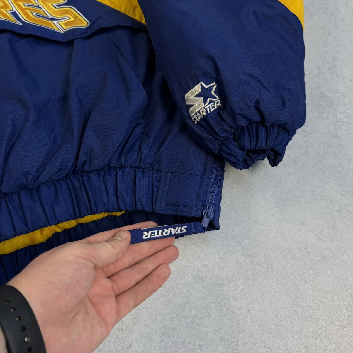 NHL × Starter × Vintage 90s STARTER NHL BUFFALO SABRES PULLOVER HOODED JACKET Sz XL Size US XL / EU 56 / 4 - 9 Thumbnail