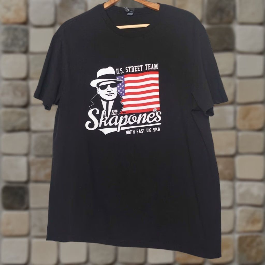 Vintage District Shirt Adult XL Black The Skapones Ska Band Graphic T-Shirt U.S. Street Team USA Flag Mens Size US XL / EU 56 / 4 - 1 Thumbnail